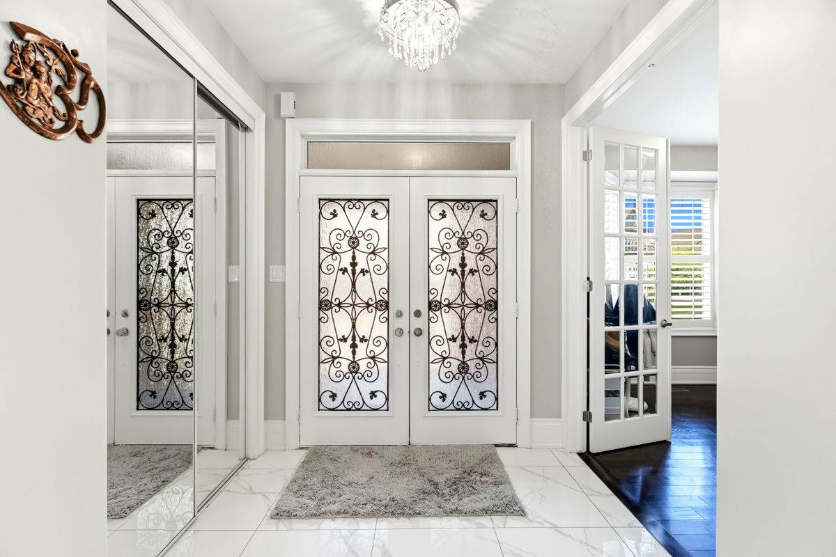 Milton, ON L9T 7N9,318 Laundon TER