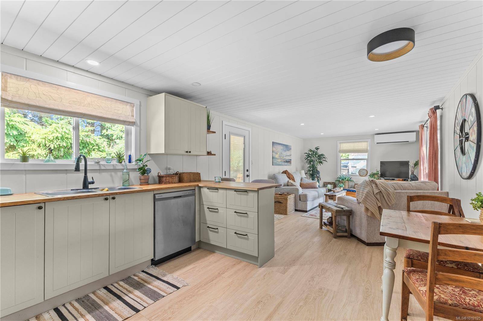 Campbell River, BC V9W 4R8,1451 Perkins Rd #13