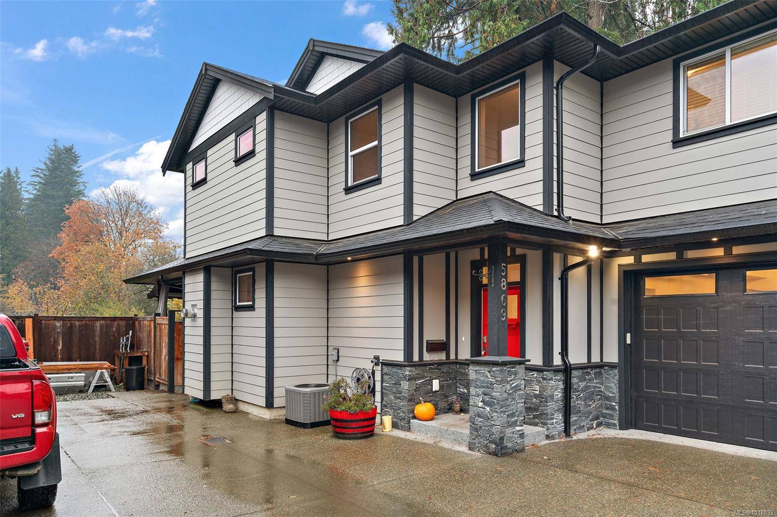 Duncan, BC V9L 1L5,5869 Deuchars Dr