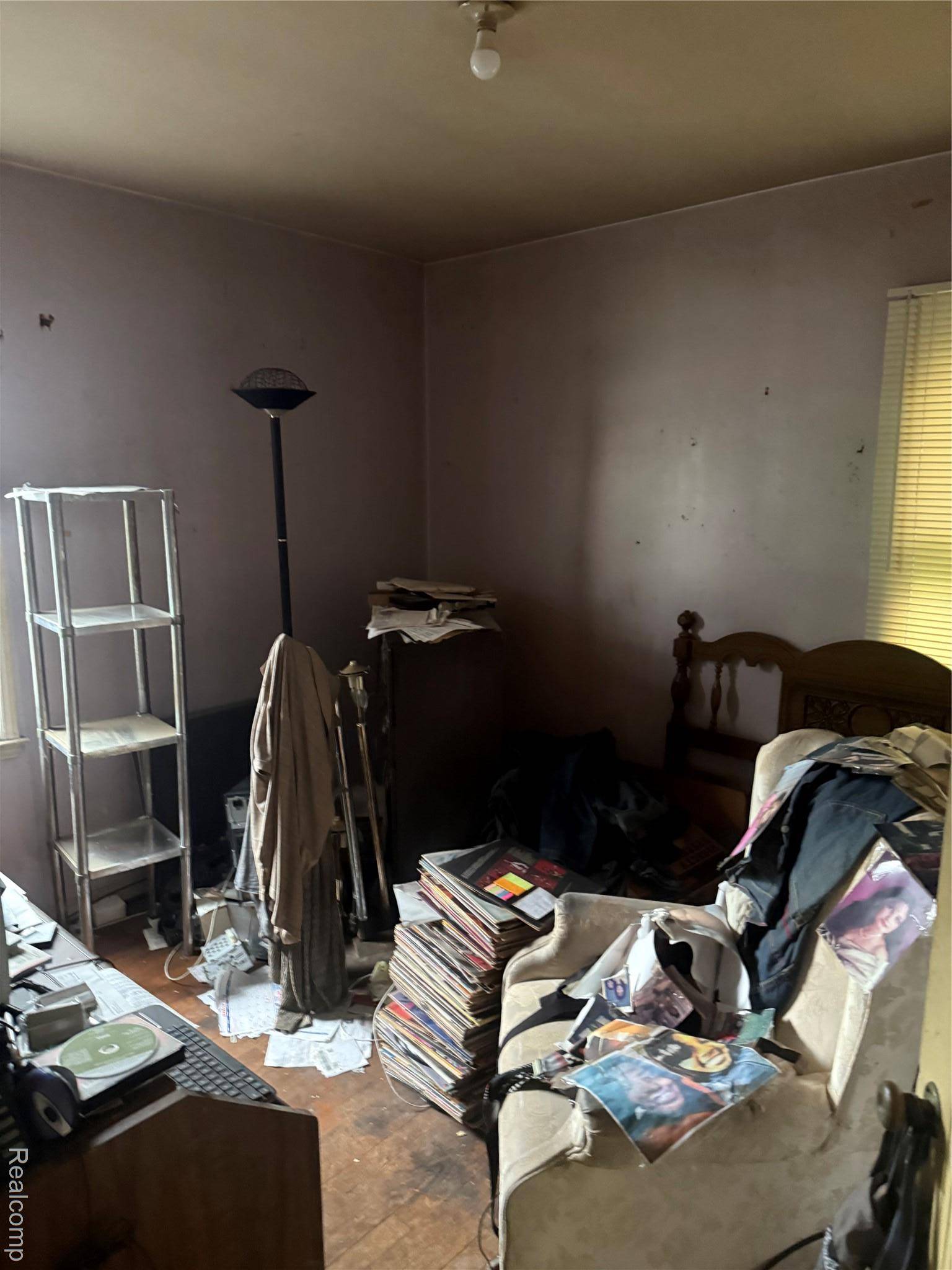 Detroit, MI 48219,19363 Plainview AVE