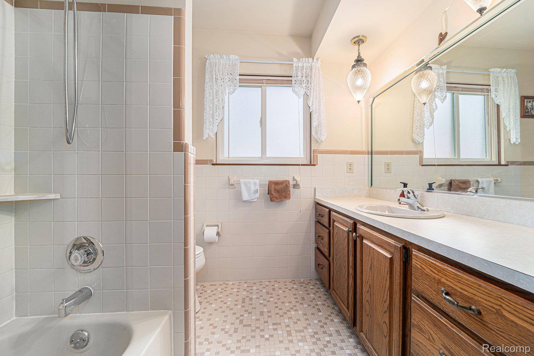 Shelby Twp, MI 48317,48796 Palmyra DR