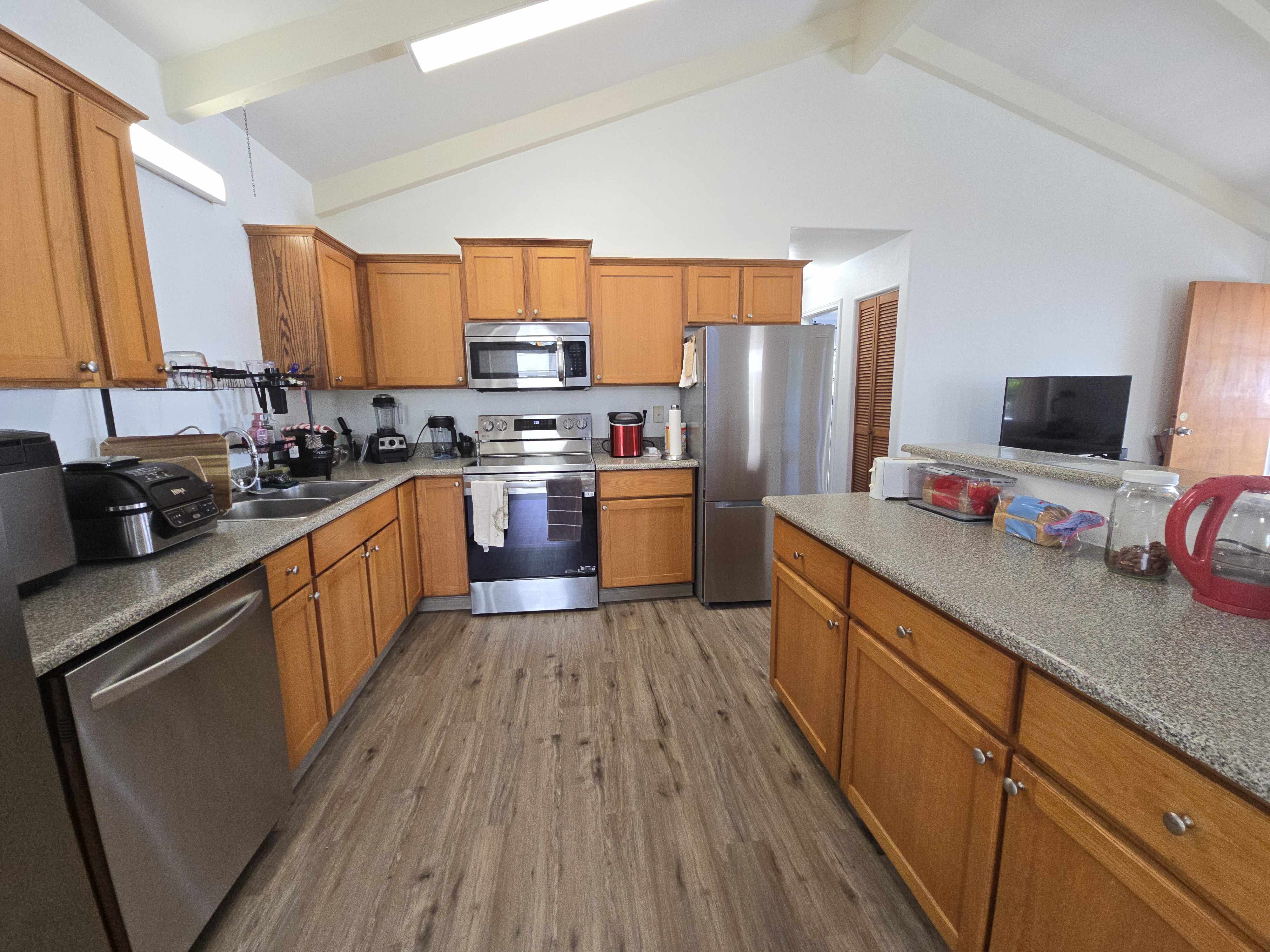 Keaau, HI 96749,15-1945 8TH AVE