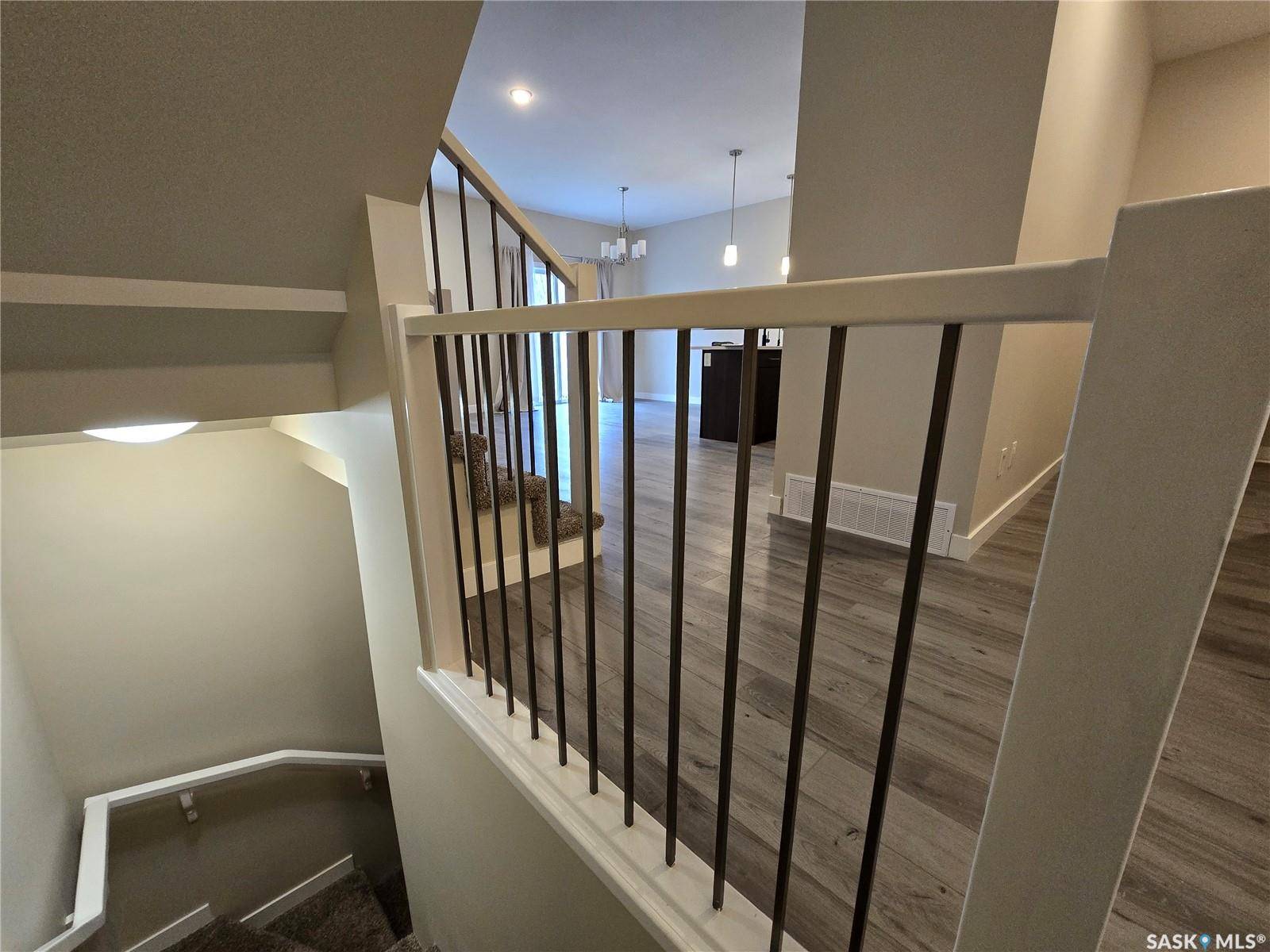 Saskatoon, SK S7T 0Z1,315 Dickson CRESCENT #127