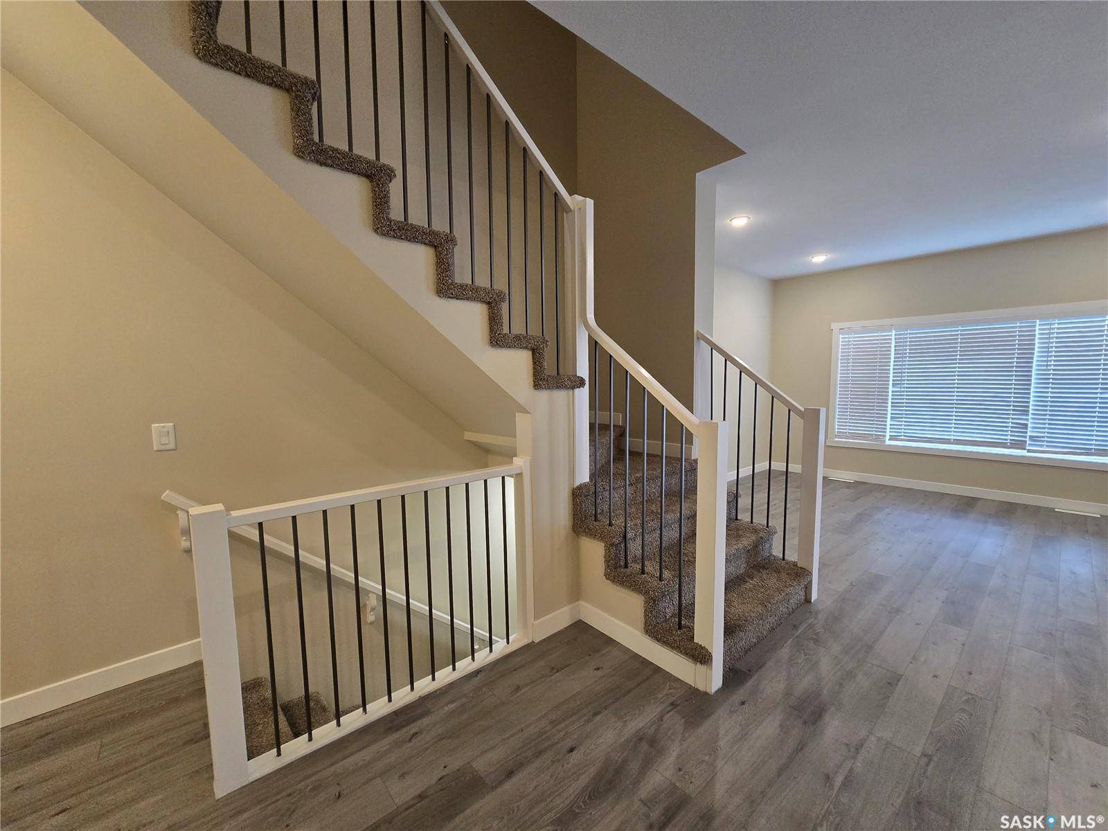 Saskatoon, SK S7T 0Z1,315 Dickson CRESCENT #127