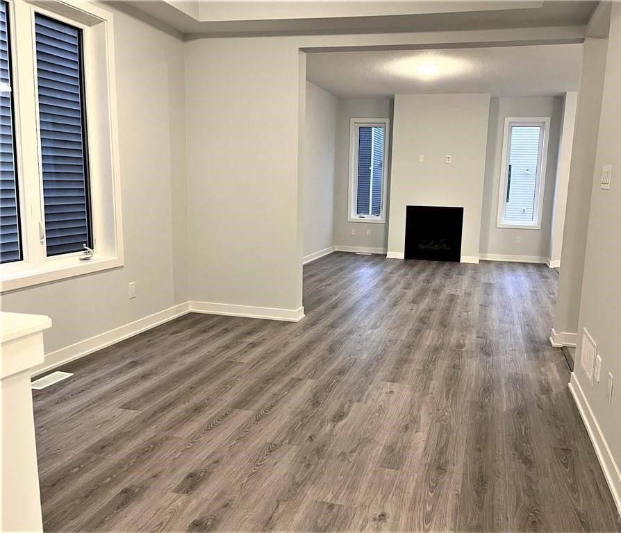 Stittsville - Munster - Richmond, ON K2S 2Z3,321 Crossway TER