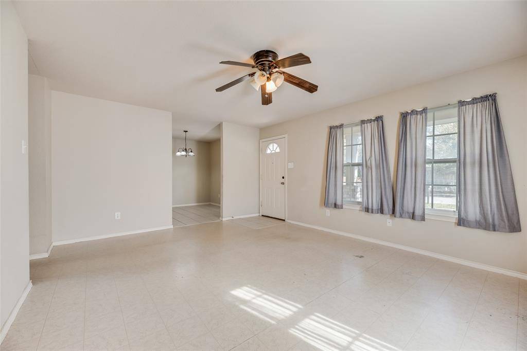 Dallas, TX 75212,3623 Palacios Avenue