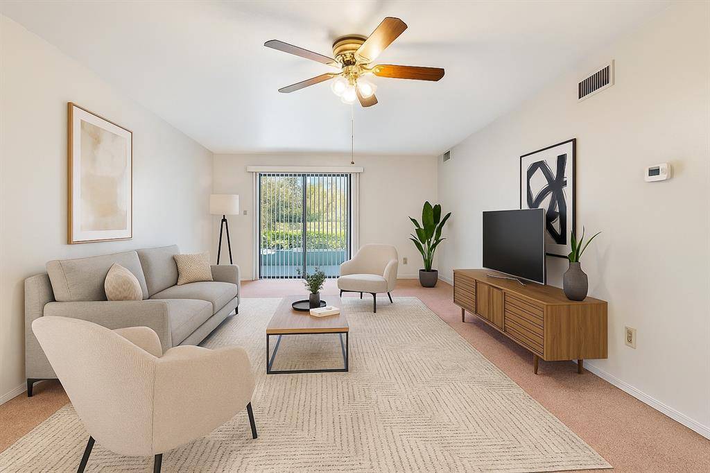 Fort Worth, TX 76126,4036 Ridglea Country Club Drive #1006