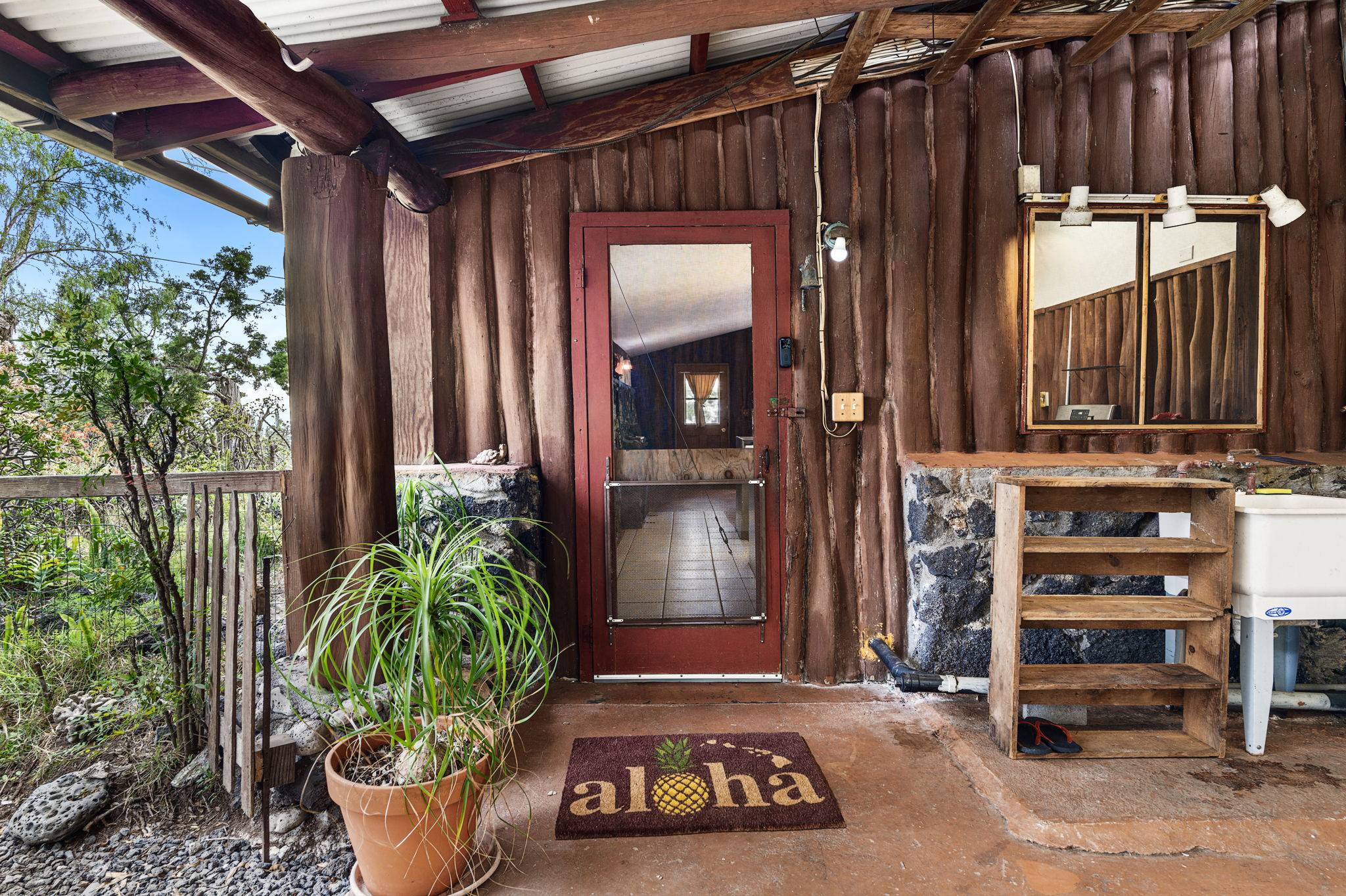 Ocean View, HI 96737,92-1781 COCOANUT DR