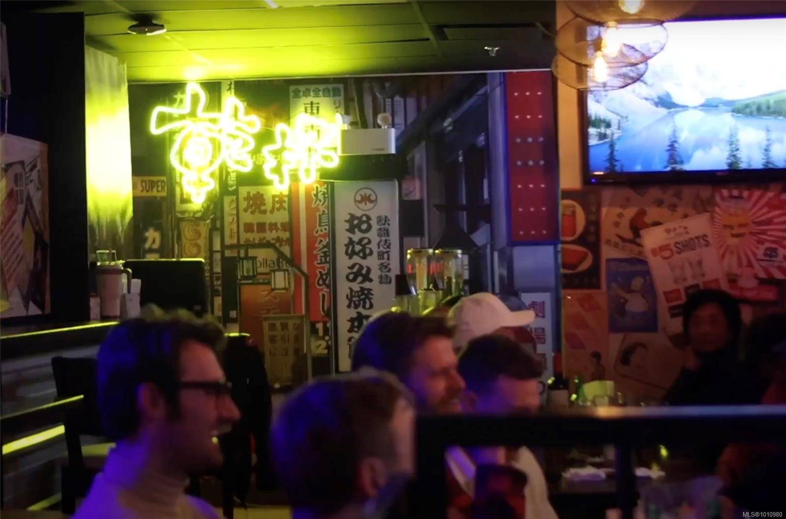 Victoria, BC V8W 2H3,990 Blanshard St