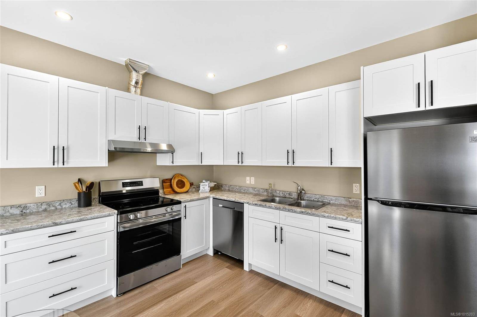 Port Alberni, BC V9Y 8E6,5535 Woodland Cres E #112