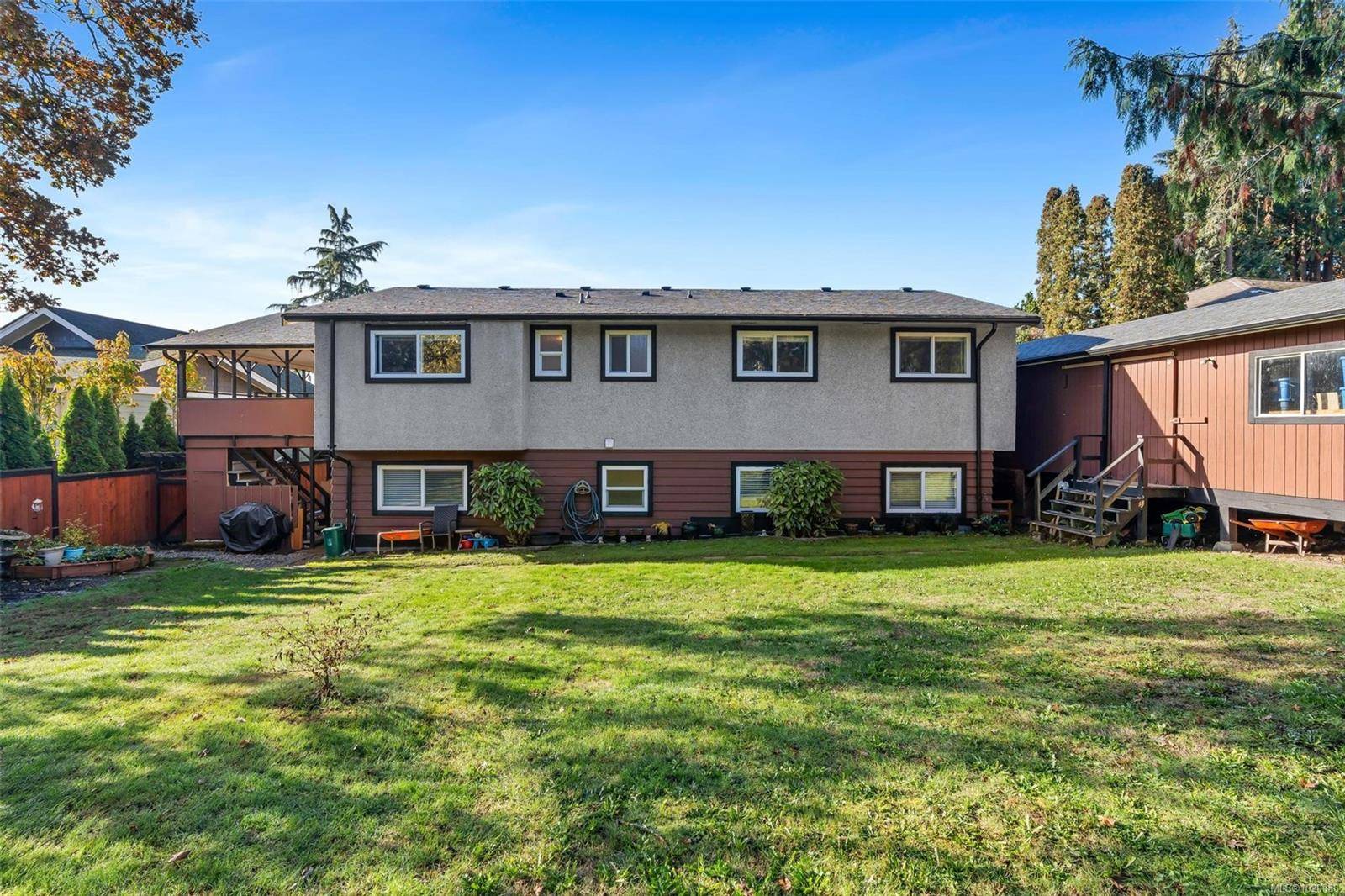 Duncan, BC V9L 3E1,5839 Brier Ave