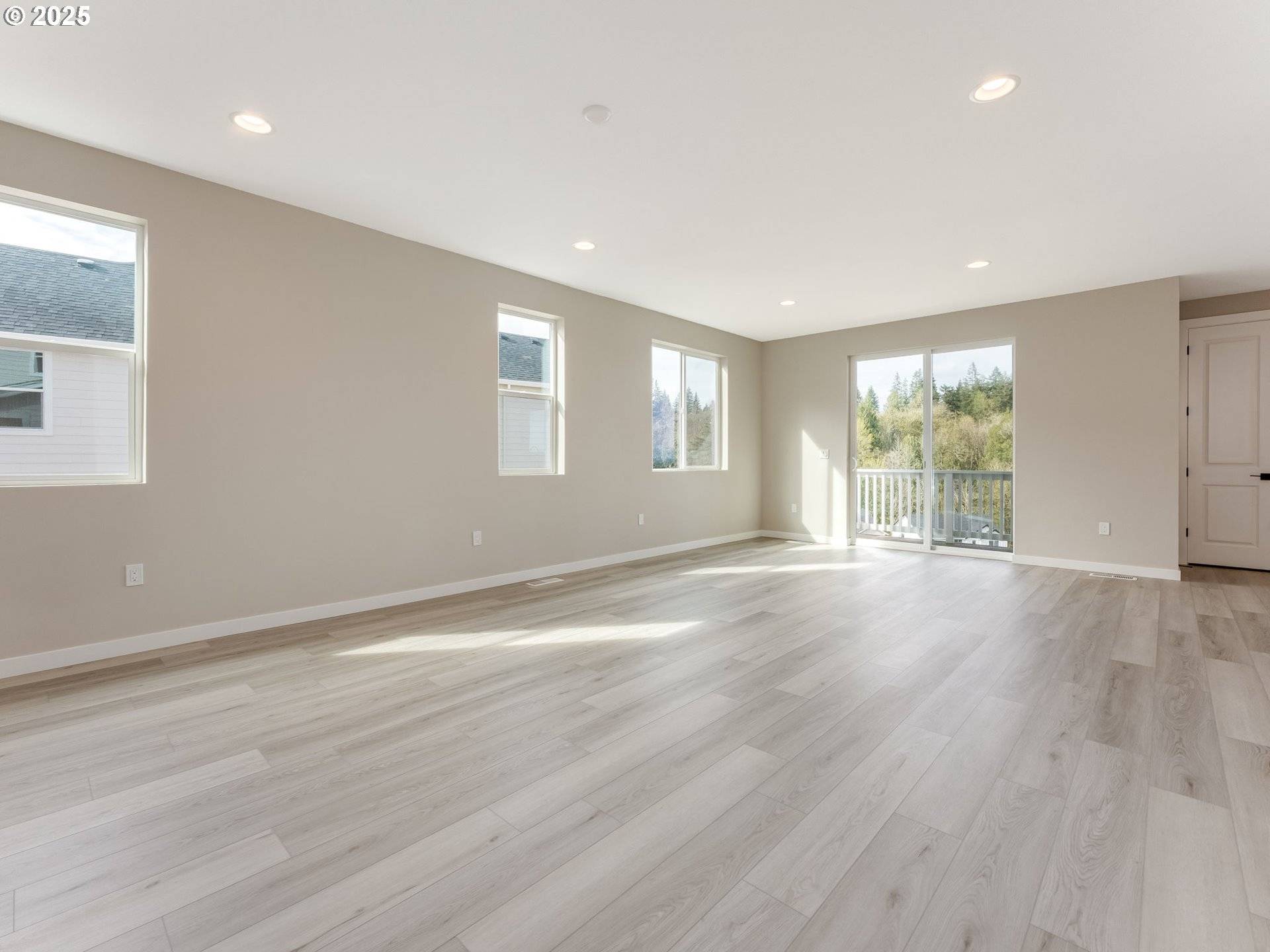 Estacada, OR 97023,2041 NE Ridge Run