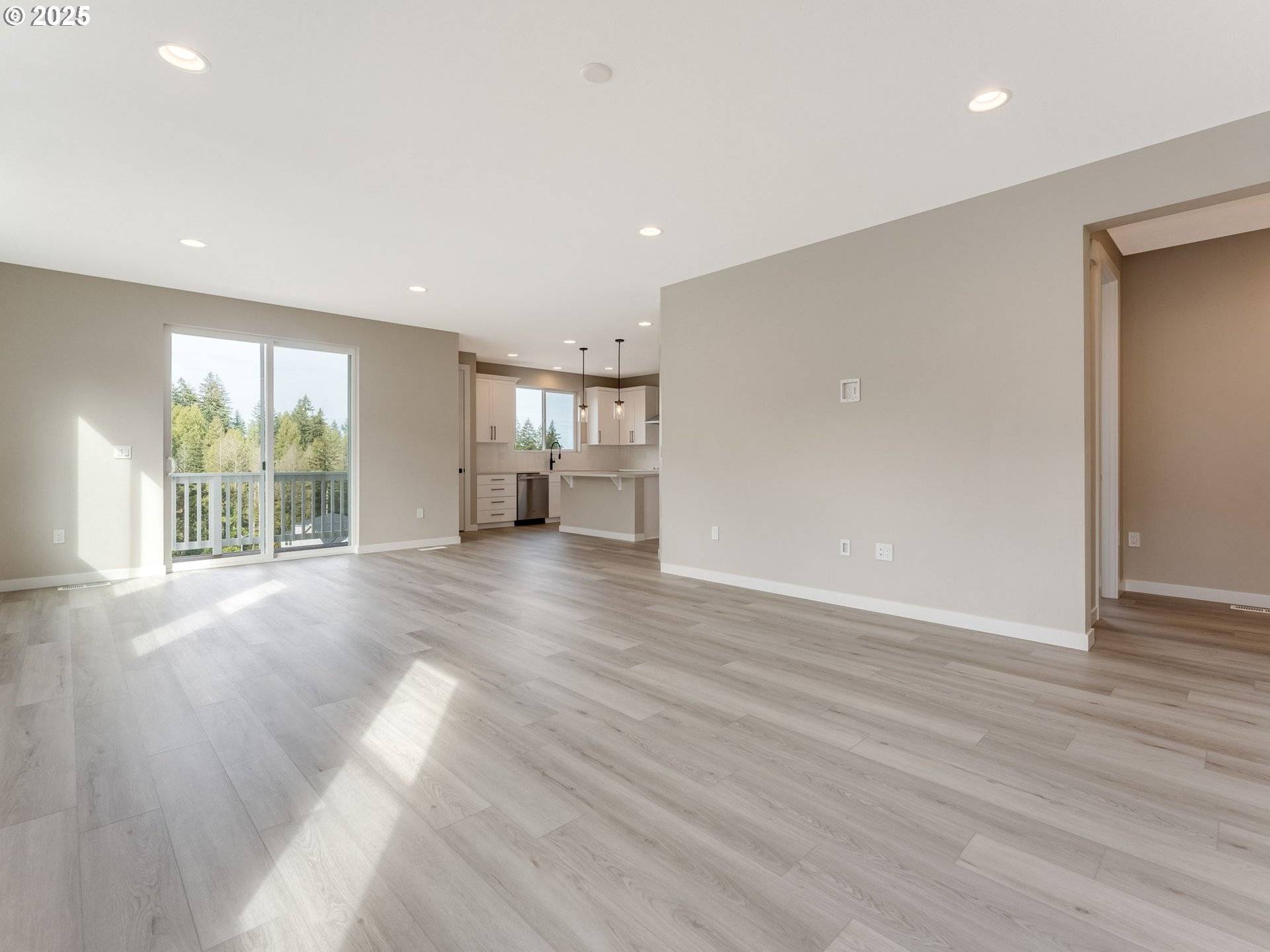 Estacada, OR 97023,2041 NE Ridge Run