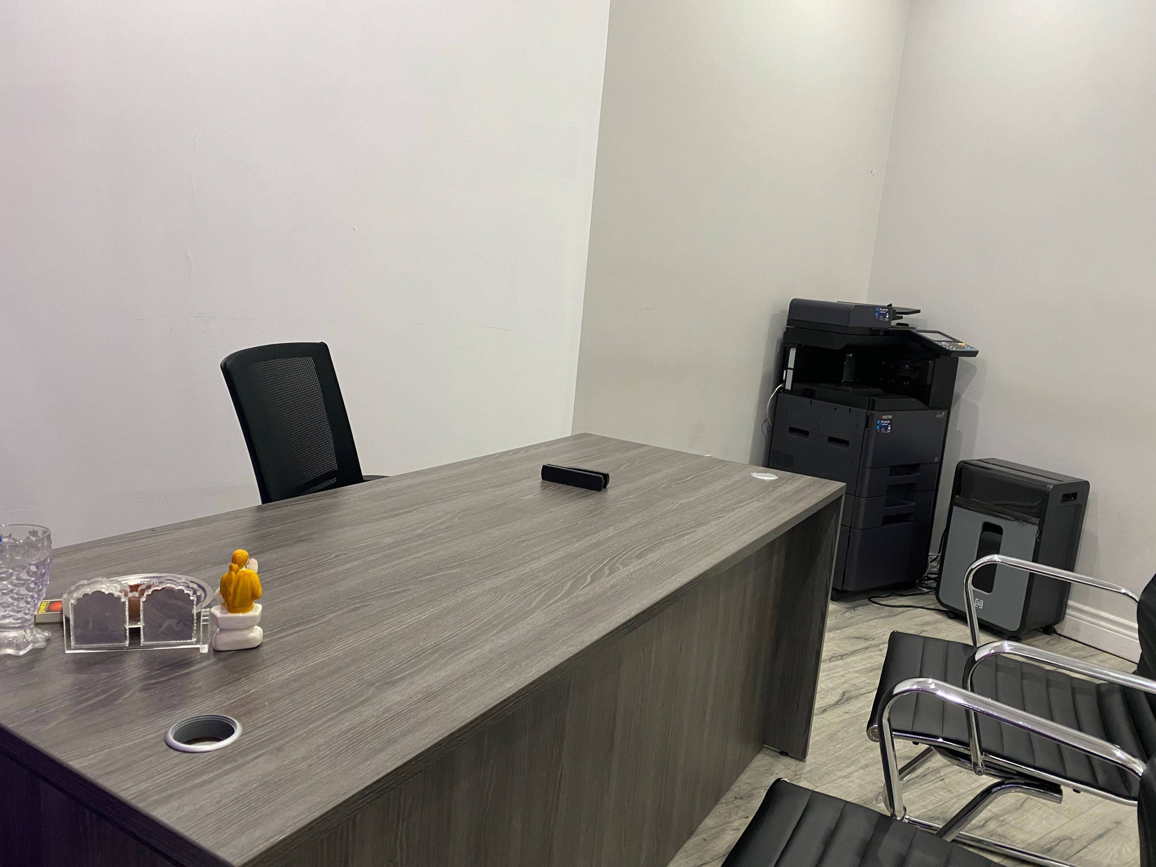 Toronto E07, ON M1V 2Z1,589 Middlefield Rd RD #23