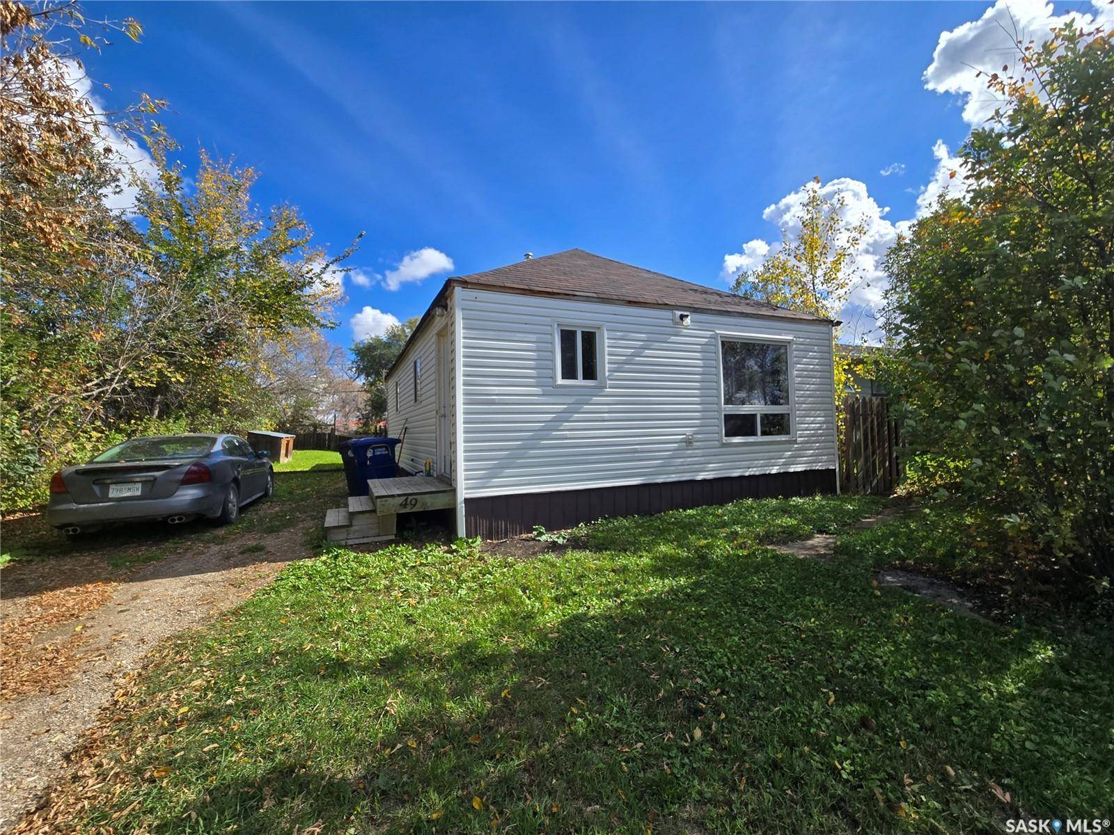 Manor, SK S0C 1R0,49 Newcombe STREET