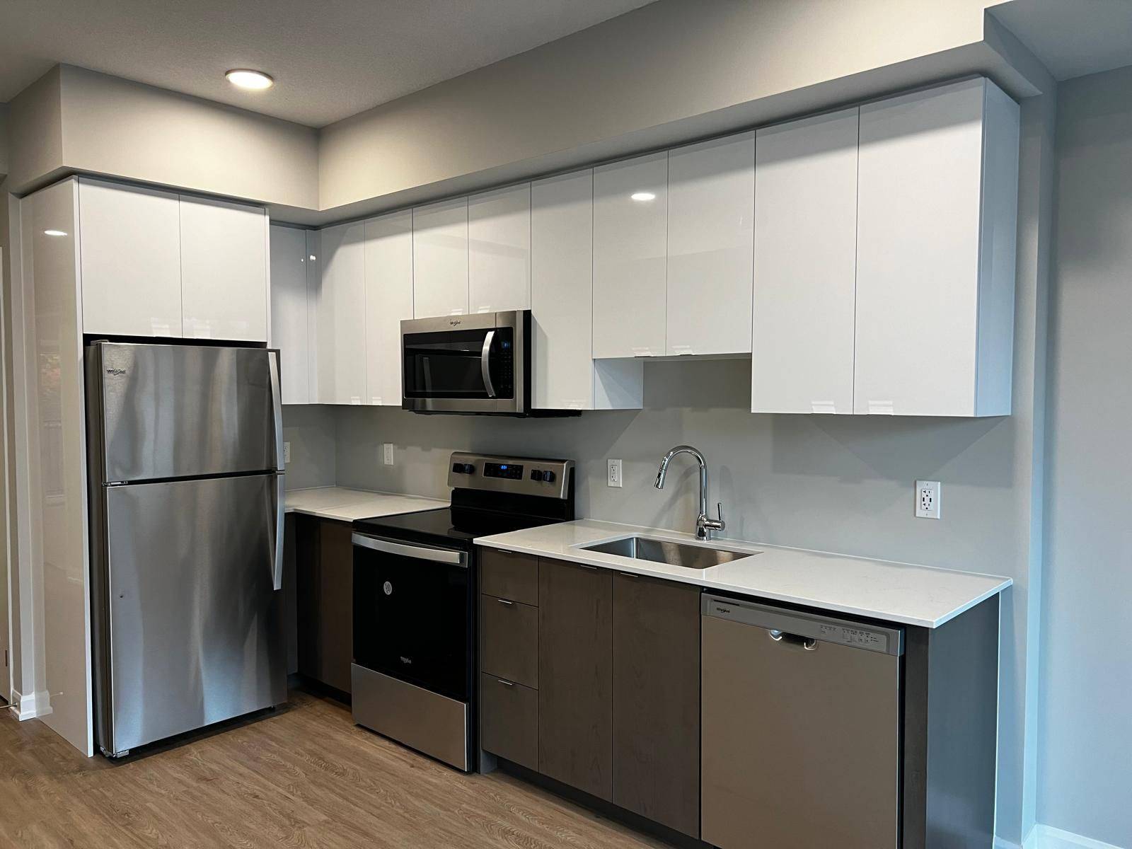 Guelph, ON N1H 3Z1,708 Woolwich ST #418