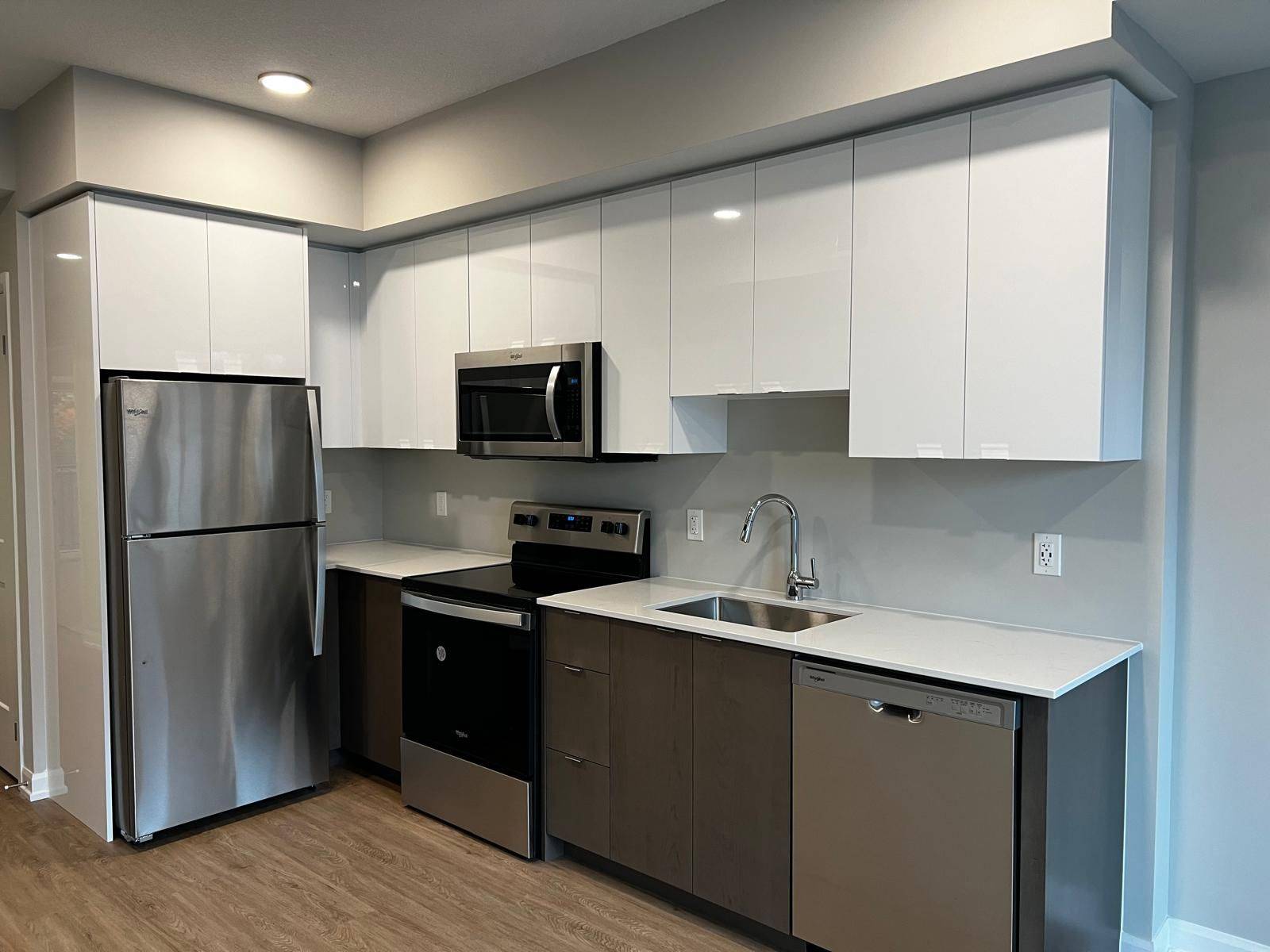 Guelph, ON N1H 3Z1,708 Woolwich ST #418