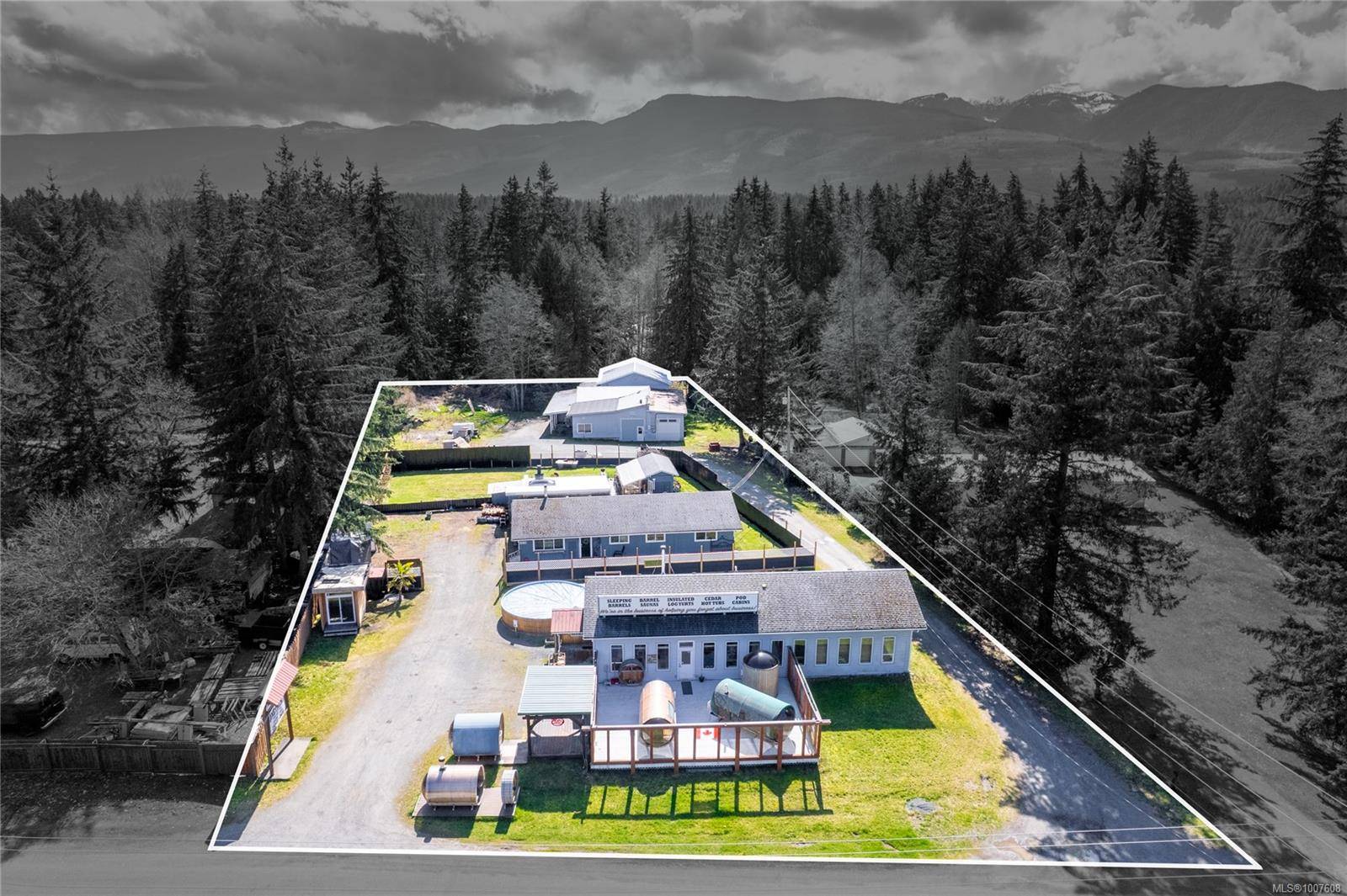 Hilliers, BC V9K 1W2,3514 Brittain Blvd