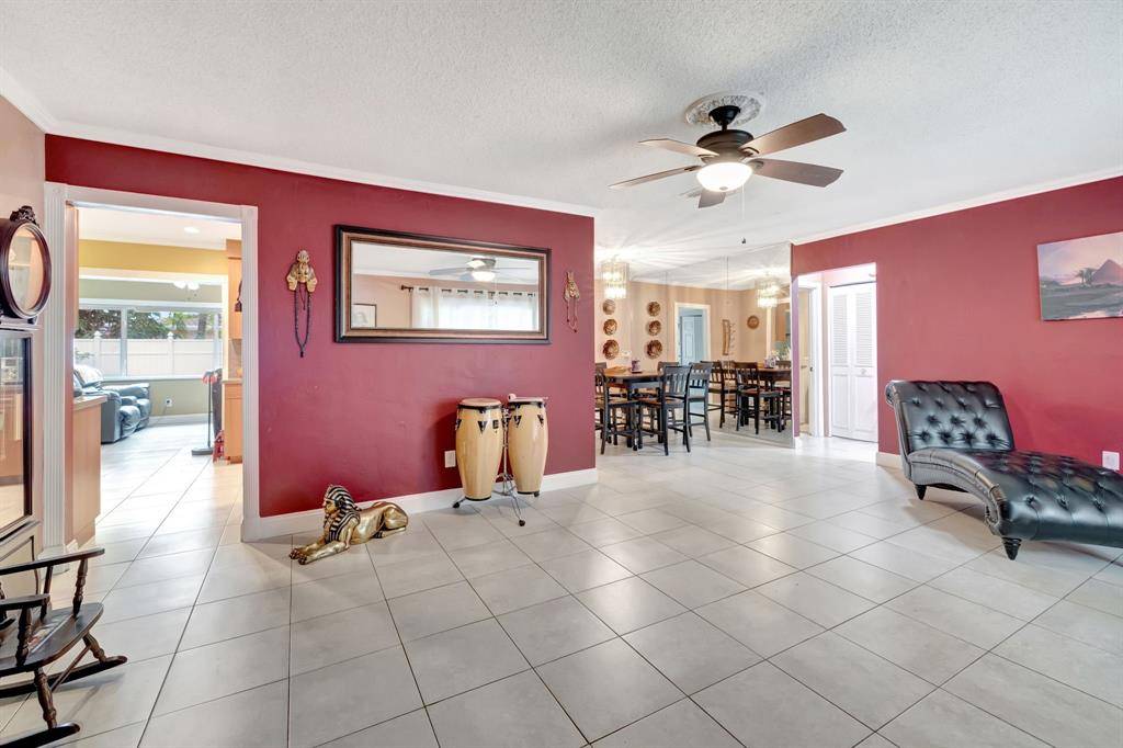 Tamarac, FL 33321,8010 NW 103rd Ave