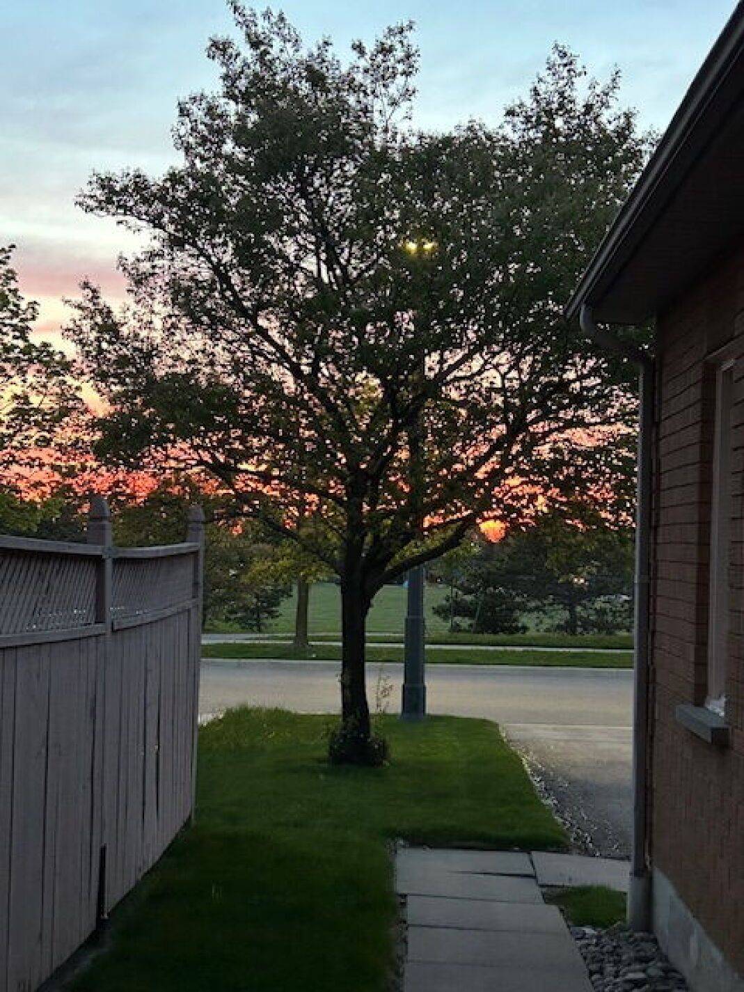 Mississauga, ON L5V 1A8,6033 Duford DR