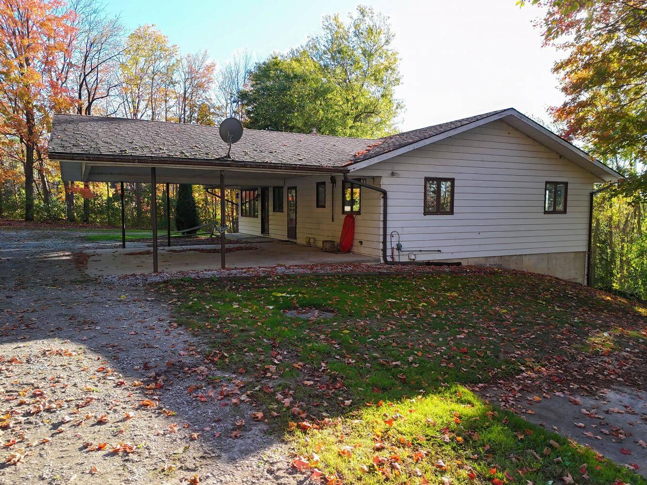 Perth South, ON N4X 1C4,4920 Line 10 Line E