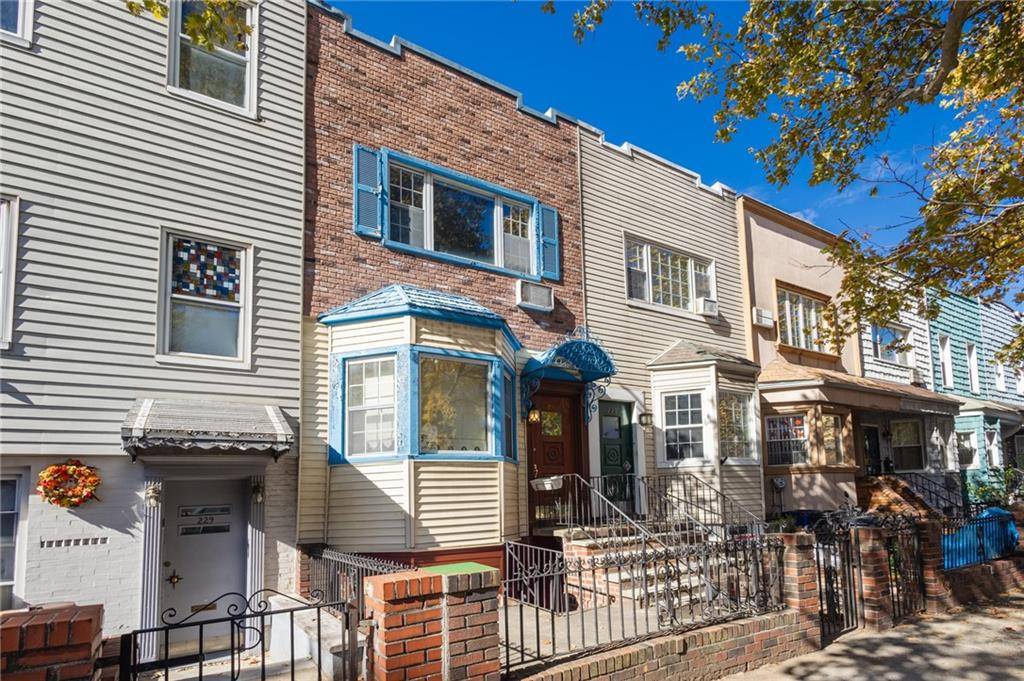 Brooklyn, NY 11222,231 Monitor ST