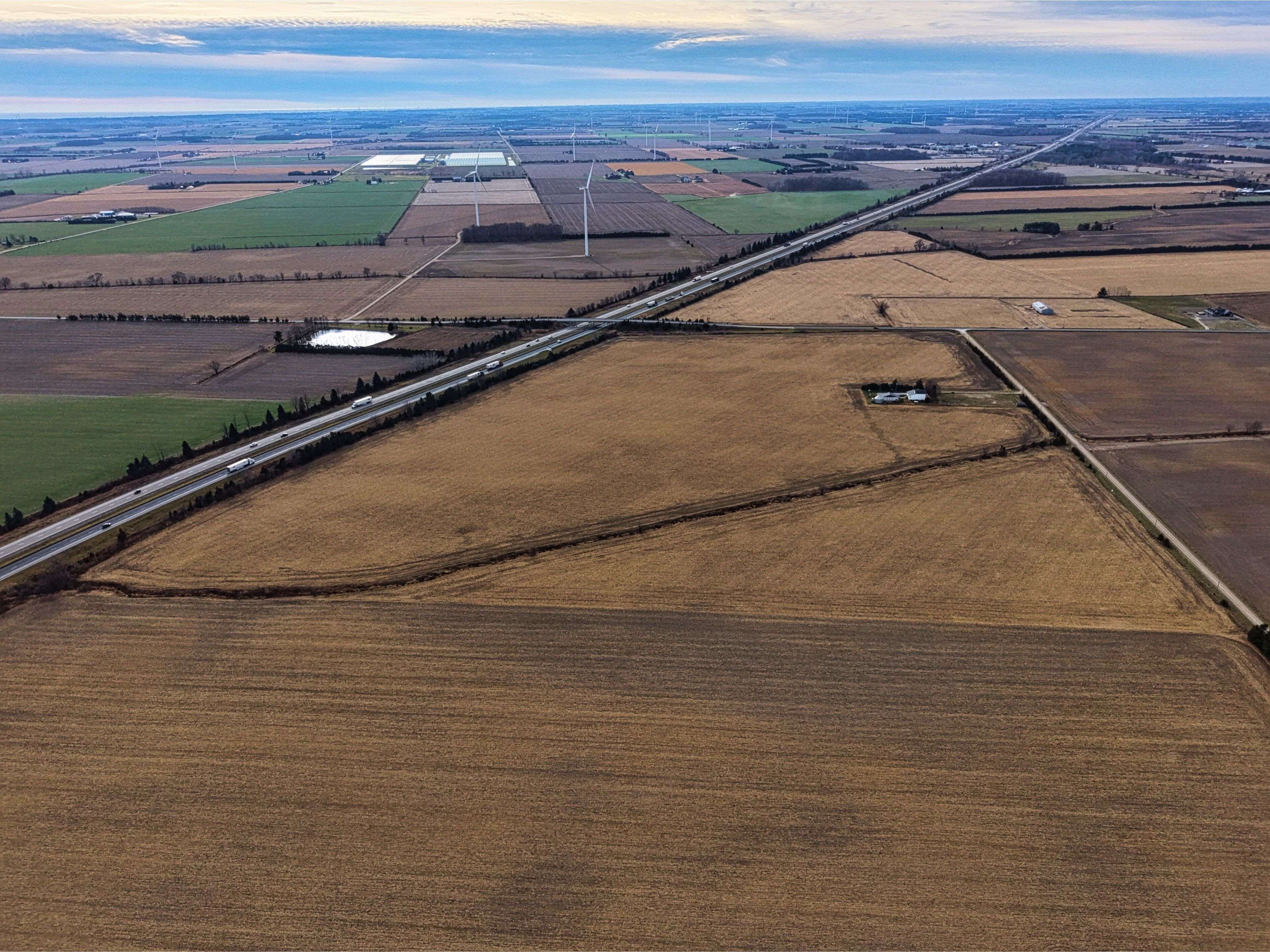 Chatham-kent, ON N0P 1A0,PTLT 11 Vasik Line