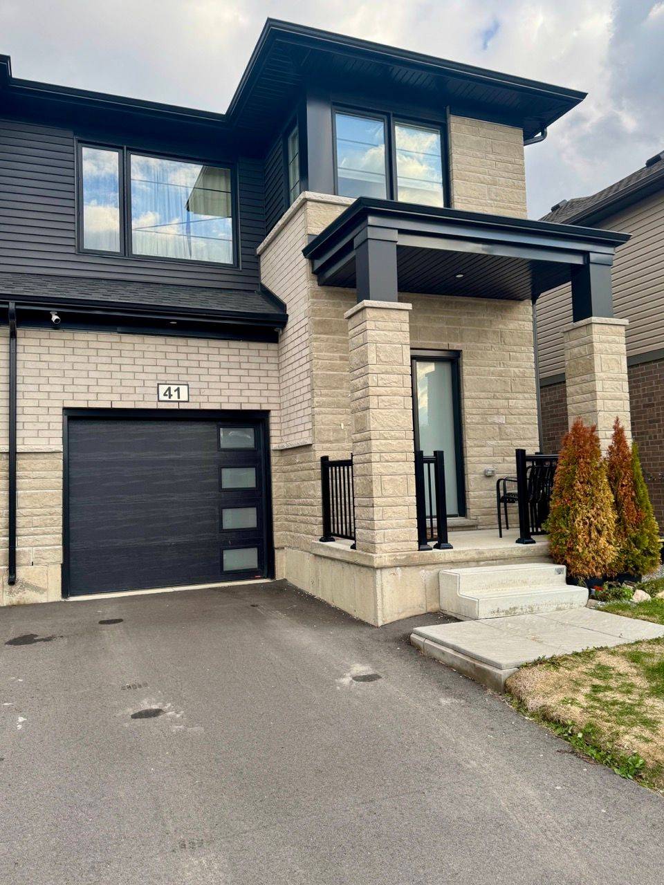 Pelham, ON L3E 0G6,41 Saffron WAY