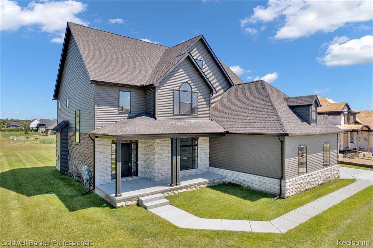 Oxford, MI 48371,622 Westlake AVE