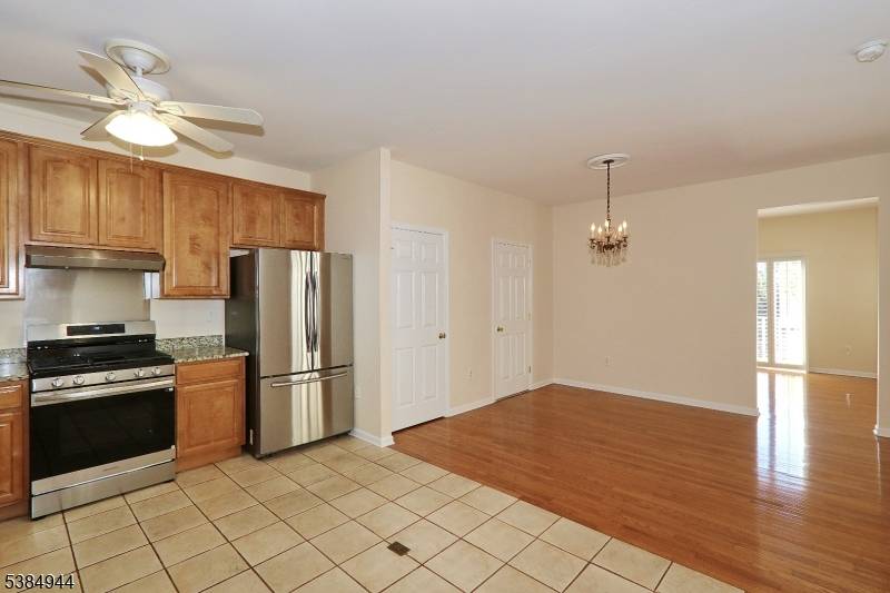 Scotch Plains Twp., NJ 07076,26 Riga Ct