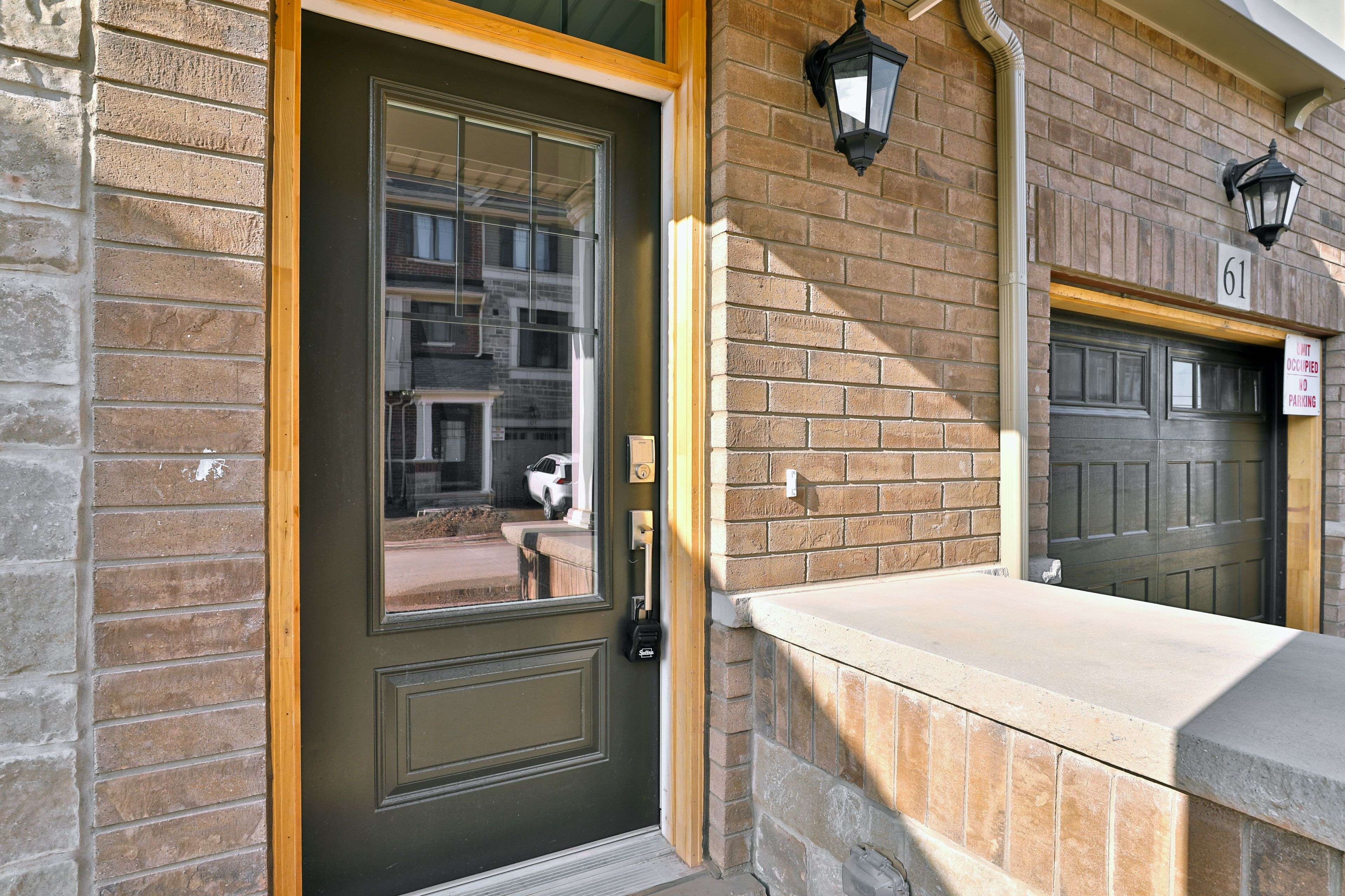 Hamilton, ON L8E 5H6,288 Glover RD #62