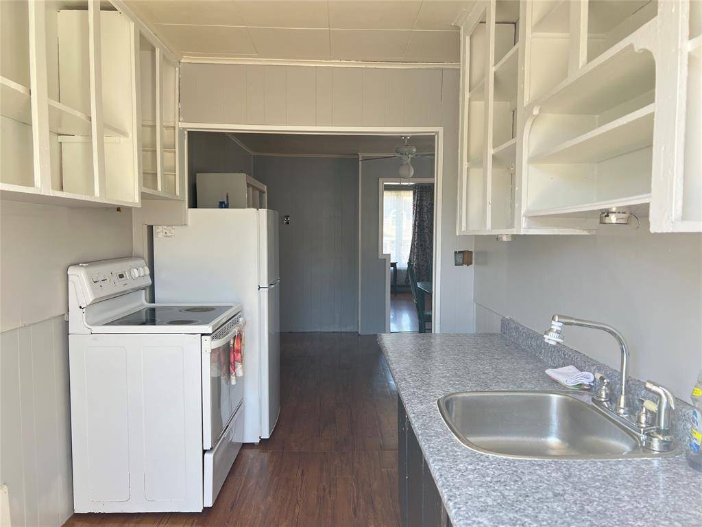 Springdale, NL A0J 1T0,45A Main Street