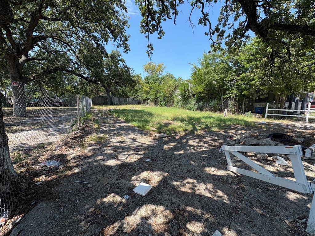 Dallas, TX 75210,4207 Hamilton Avenue