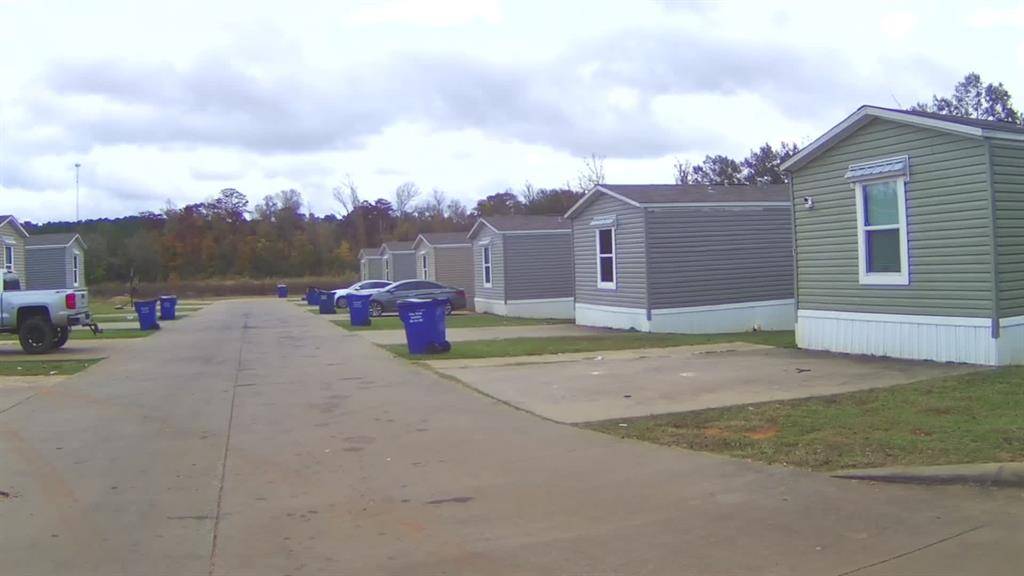 San Augustine, TX 75972,500 Willow Lane