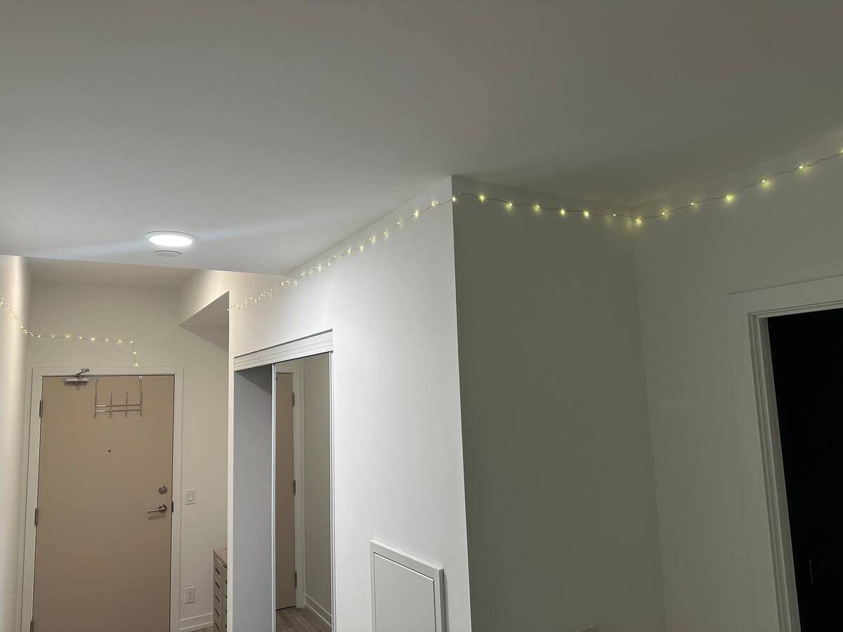 Toronto C03, ON M5P 0A6,2020 Bathurst ST #711