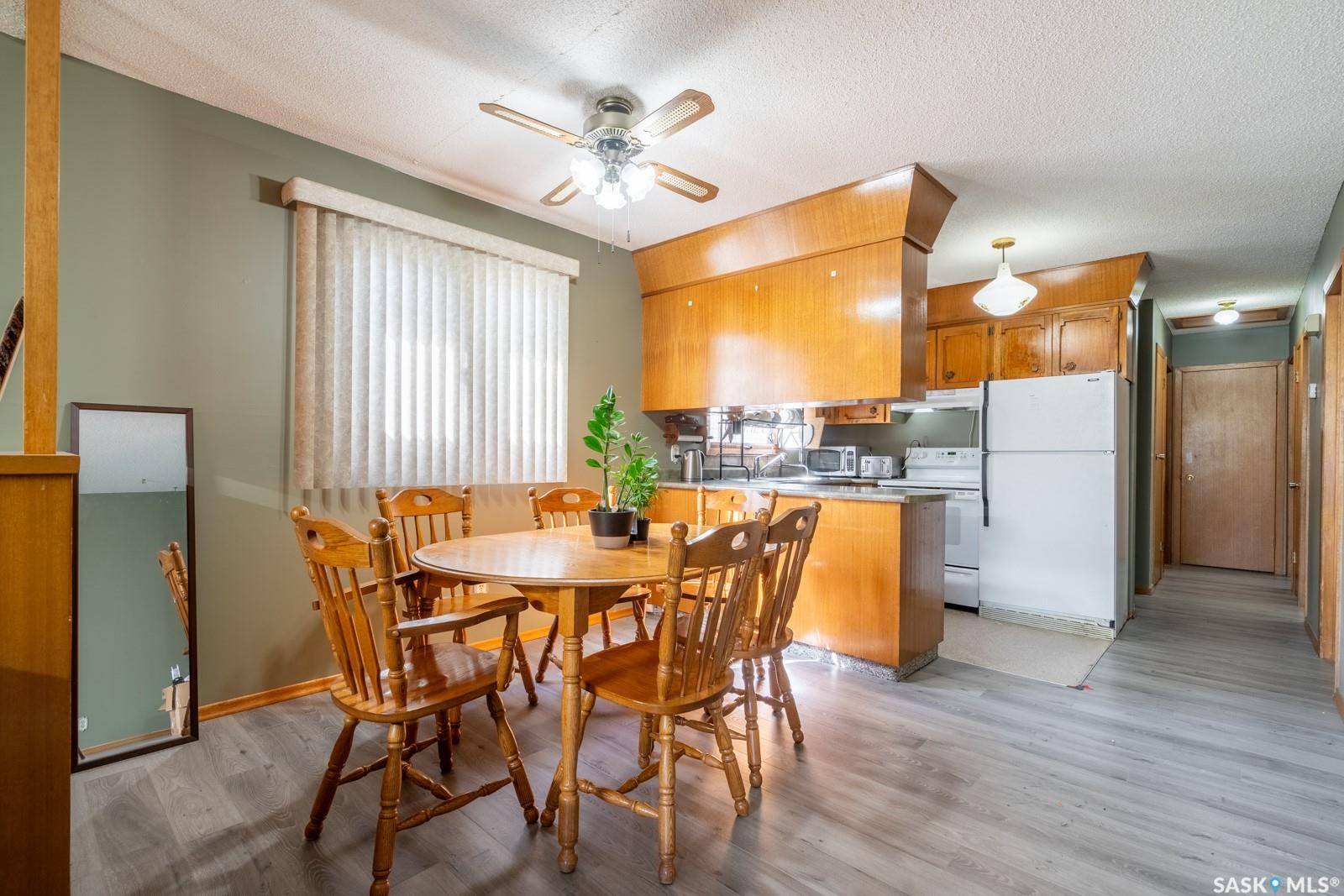 Regina, SK S4N 2Z1,2332 McDonald STREET