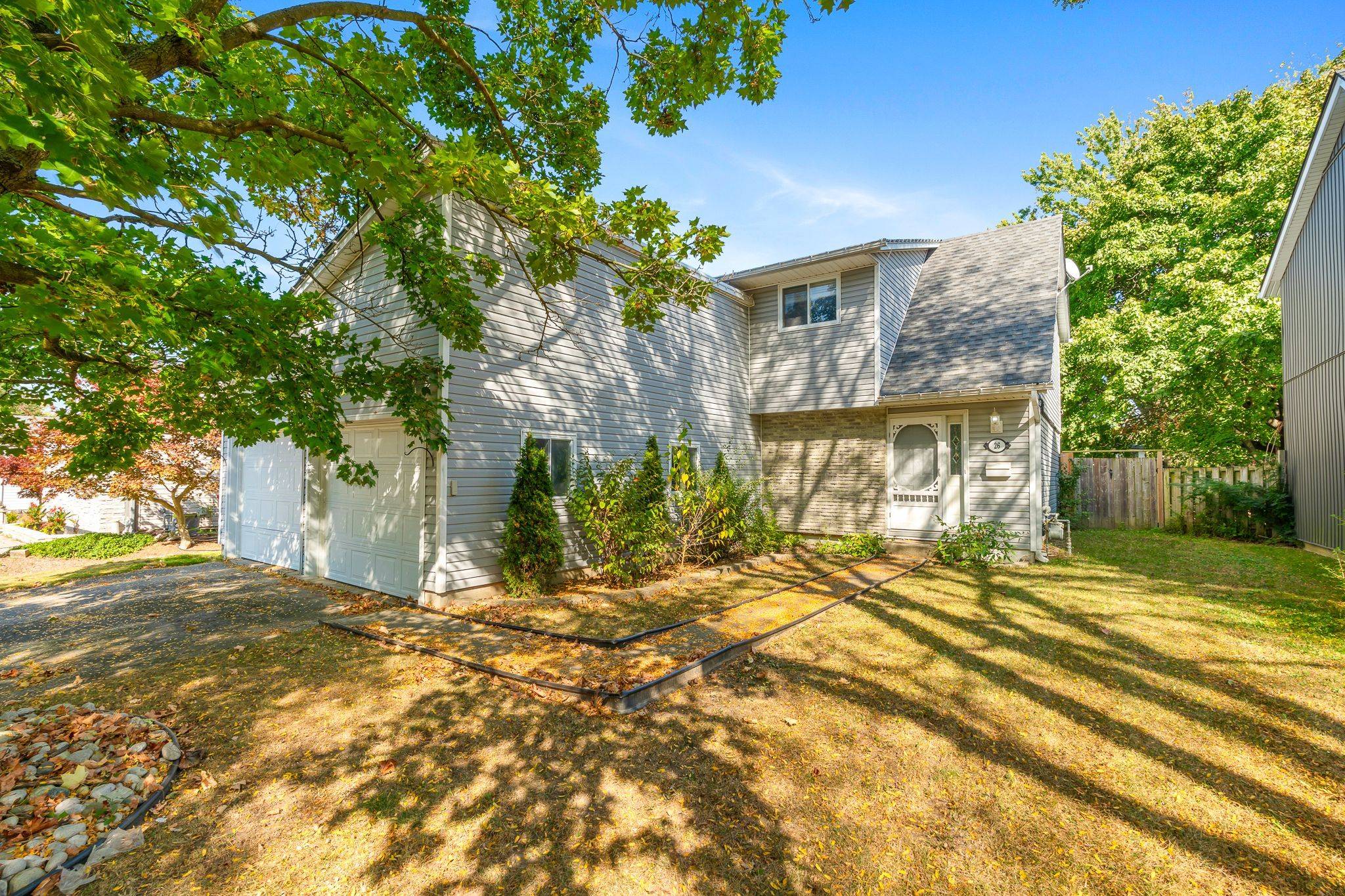 London North, ON N6G 2W6,26 Monmore RD