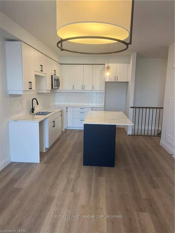 London South, ON N6P 0H9,3900 SAVOY ST #161