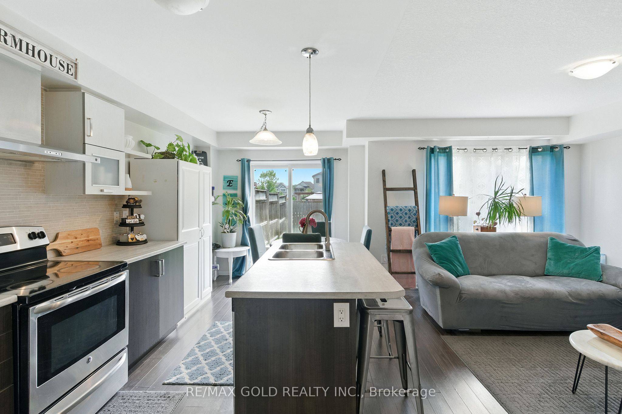 Niagara Falls, ON L2H 0K9,8541 Nightshade ST