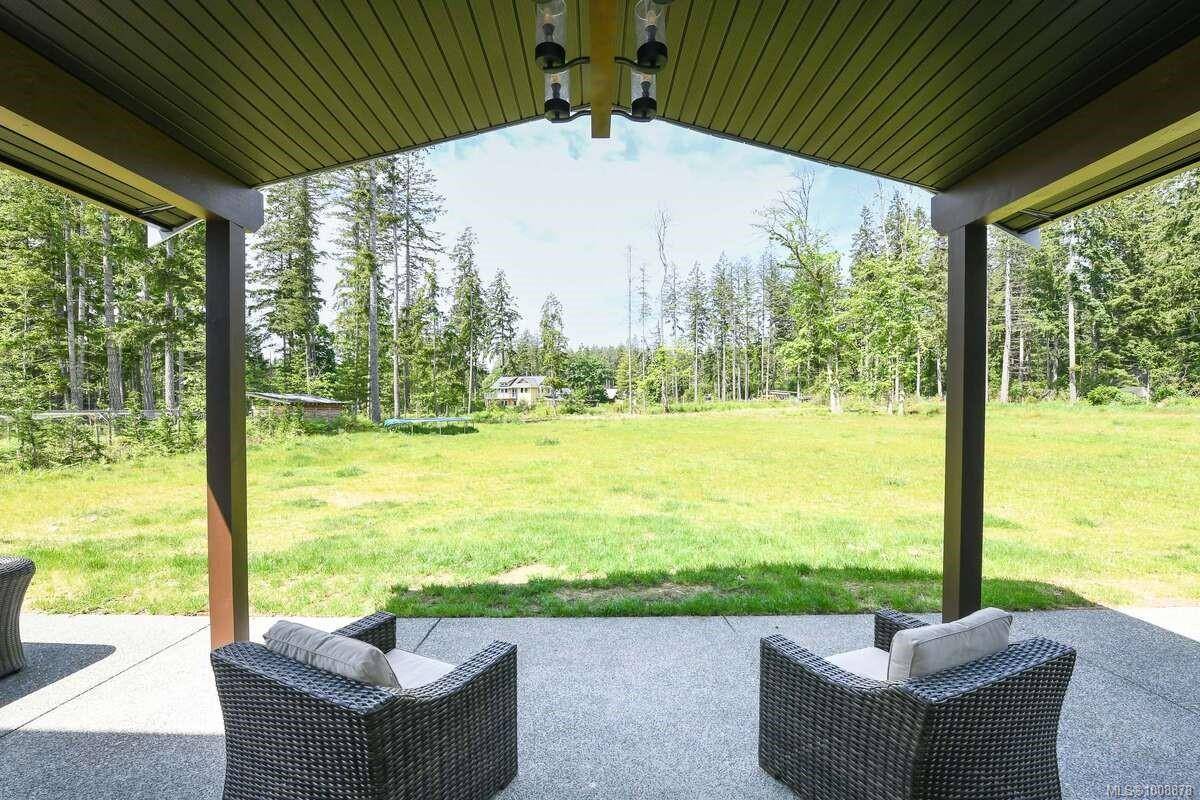 Courtenay, BC V9J 1L9,2390 Barbara Rd