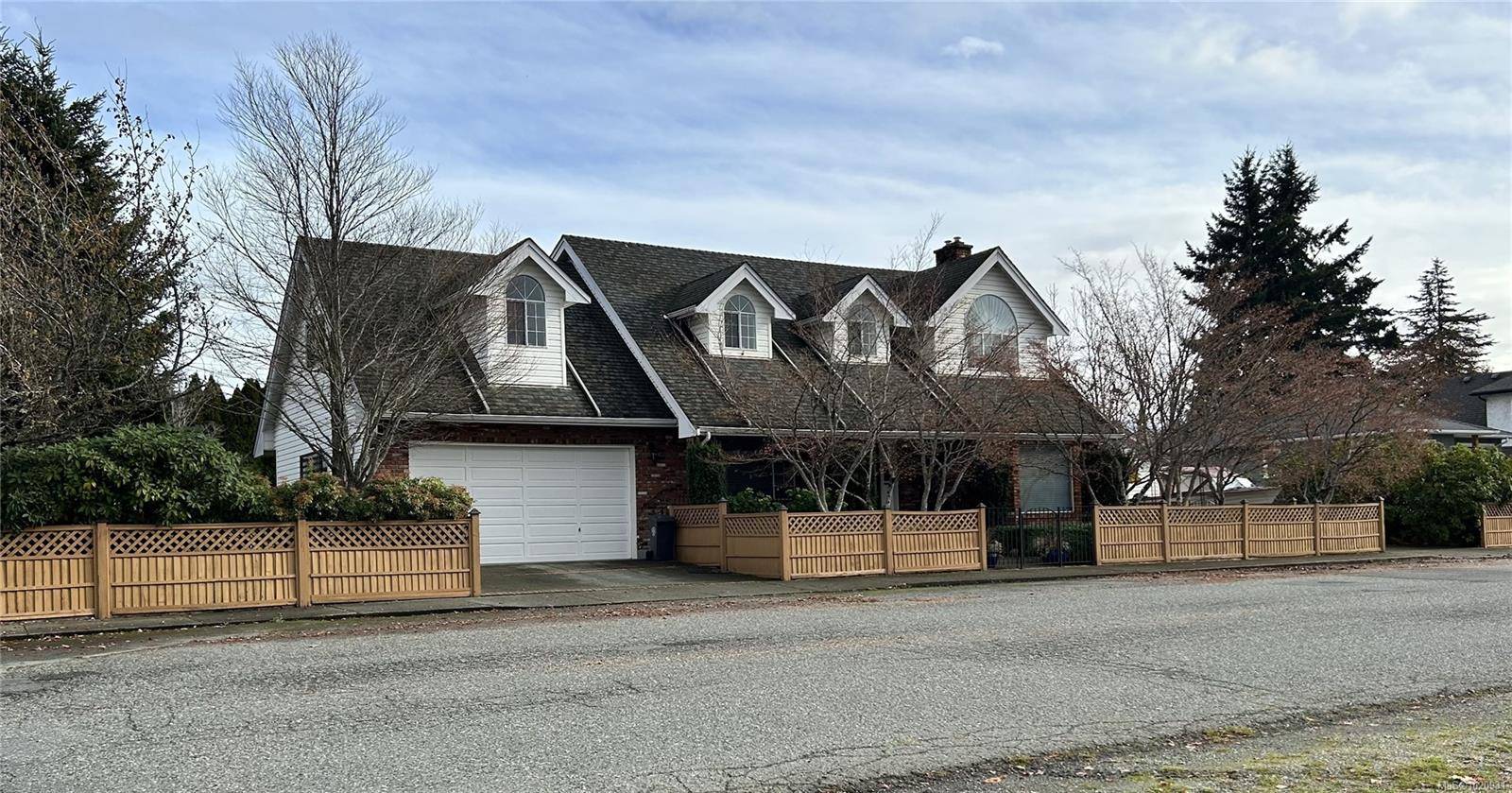 Port Alberni, BC V9Y 4K5,3867 5th Ave