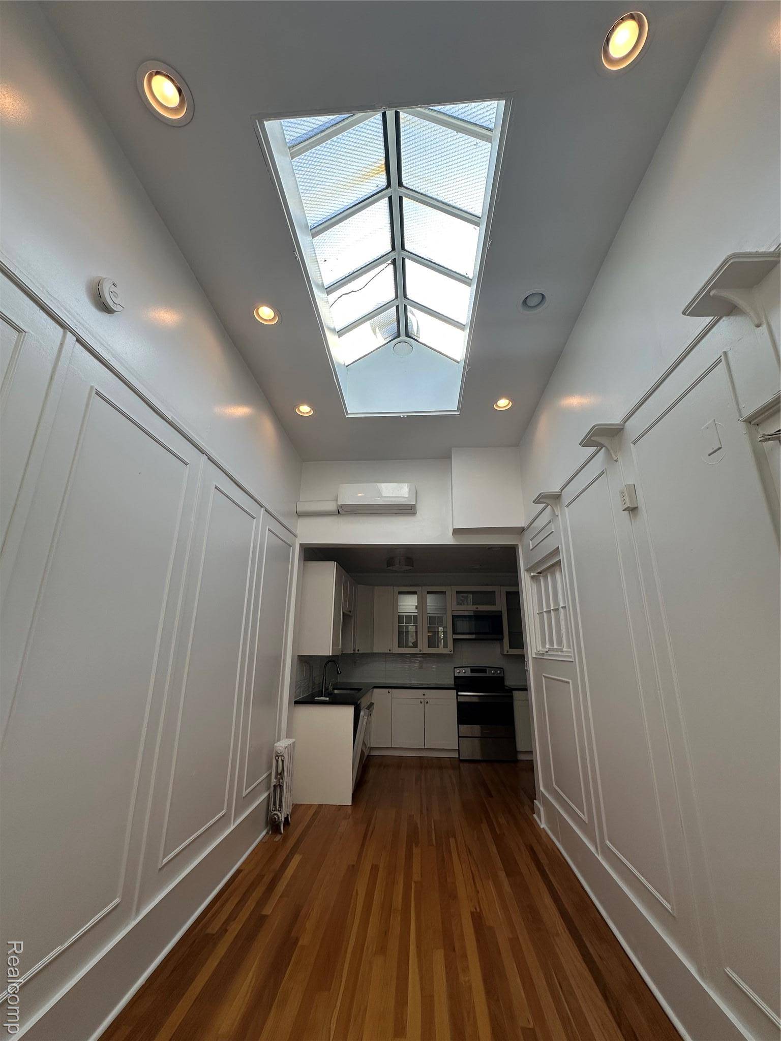 Detroit, MI 48221,3135 W McNichols RD