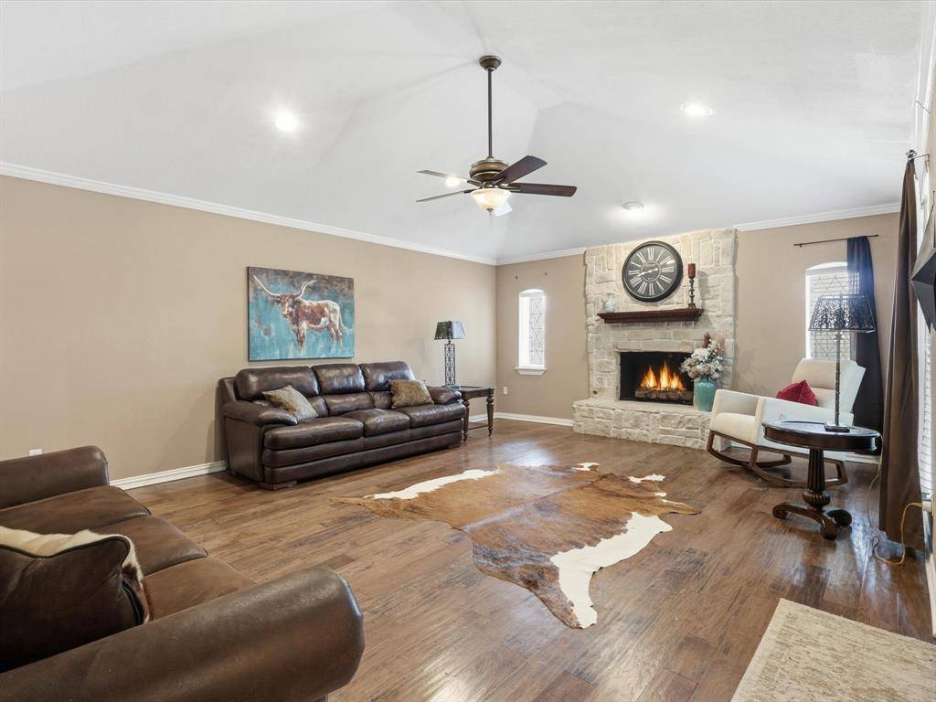 Allen, TX 75002,816 Autumn Lake Drive