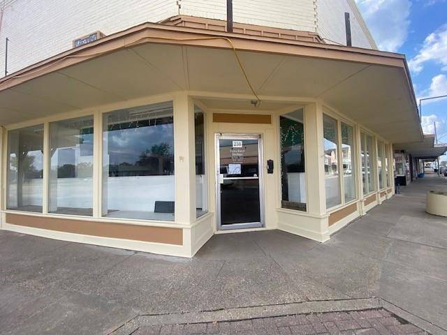 Marlin, TX 76661,232 Live Oak Street