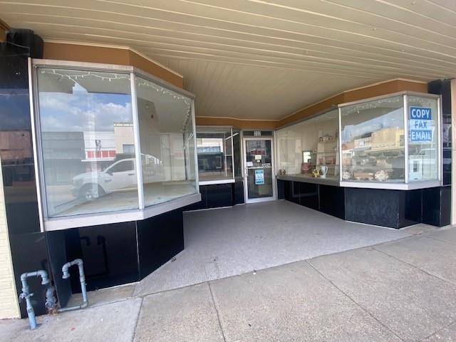 Marlin, TX 76661,232 Live Oak Street