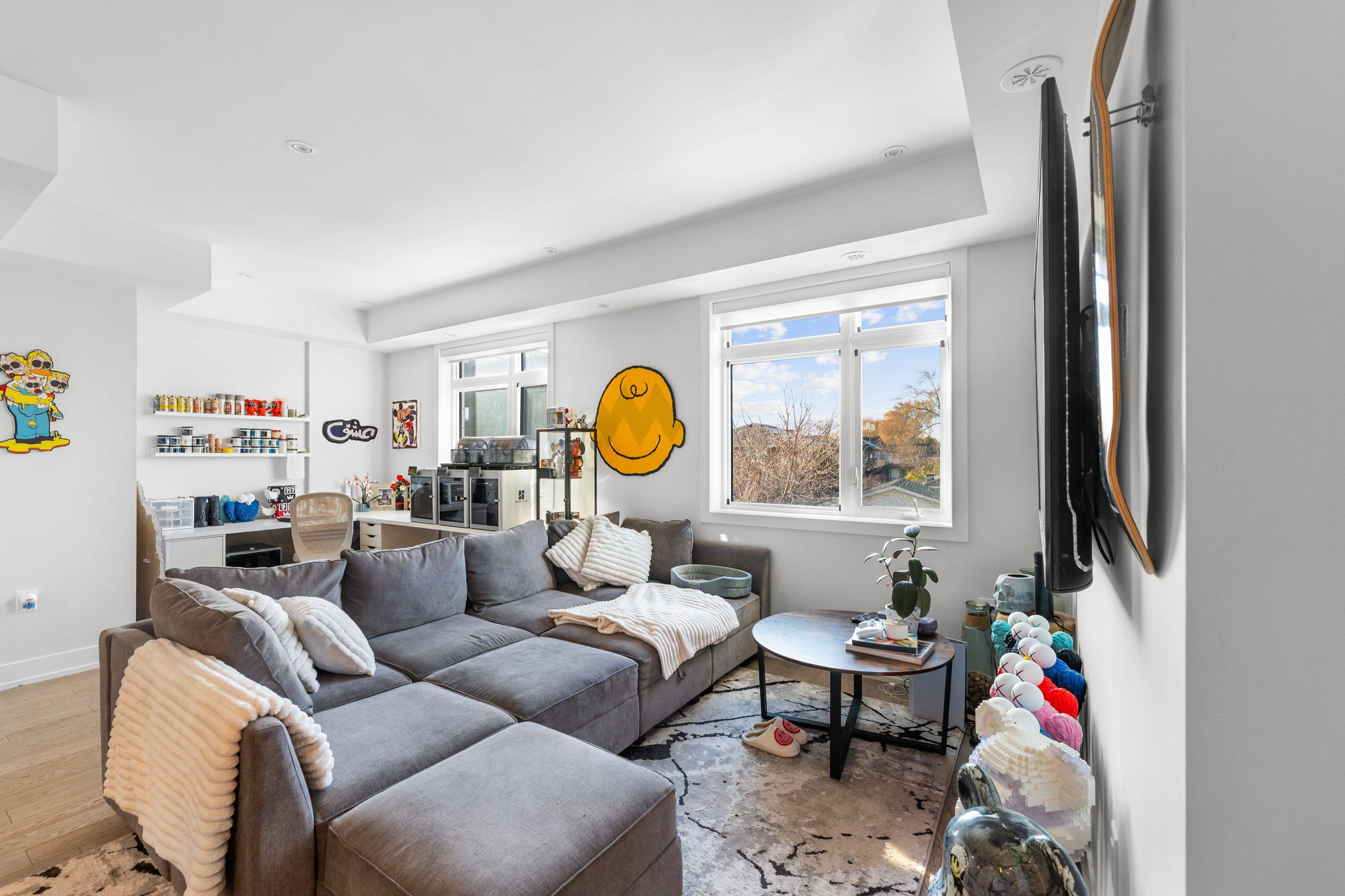 Mississauga, ON L5G 0C6,1062 Douglas McCurdy Common