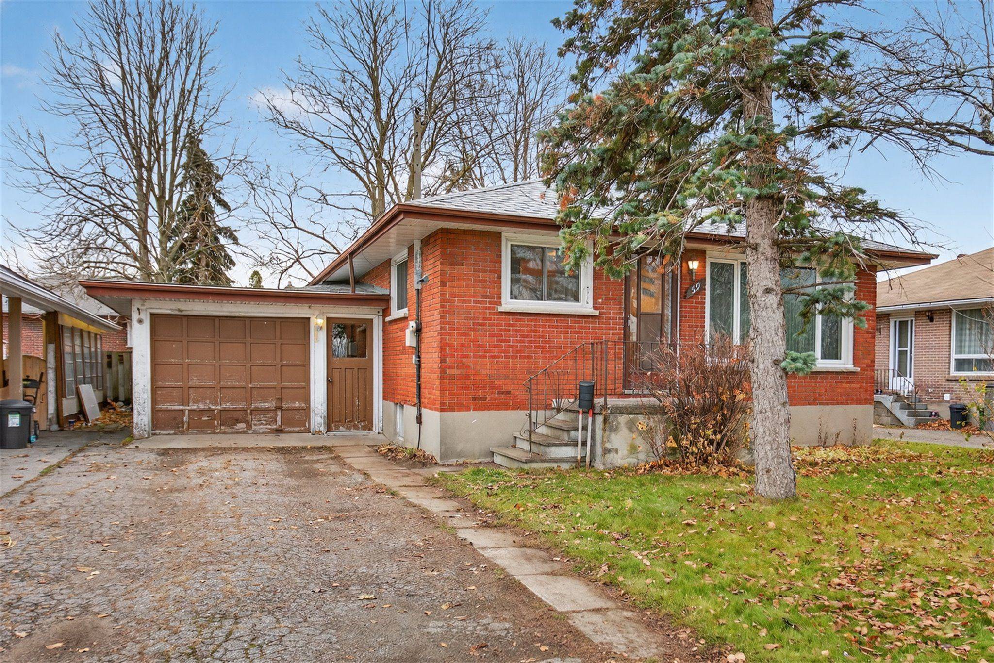 Kawartha Lakes, ON K9V 1K6,59 Colborne ST E