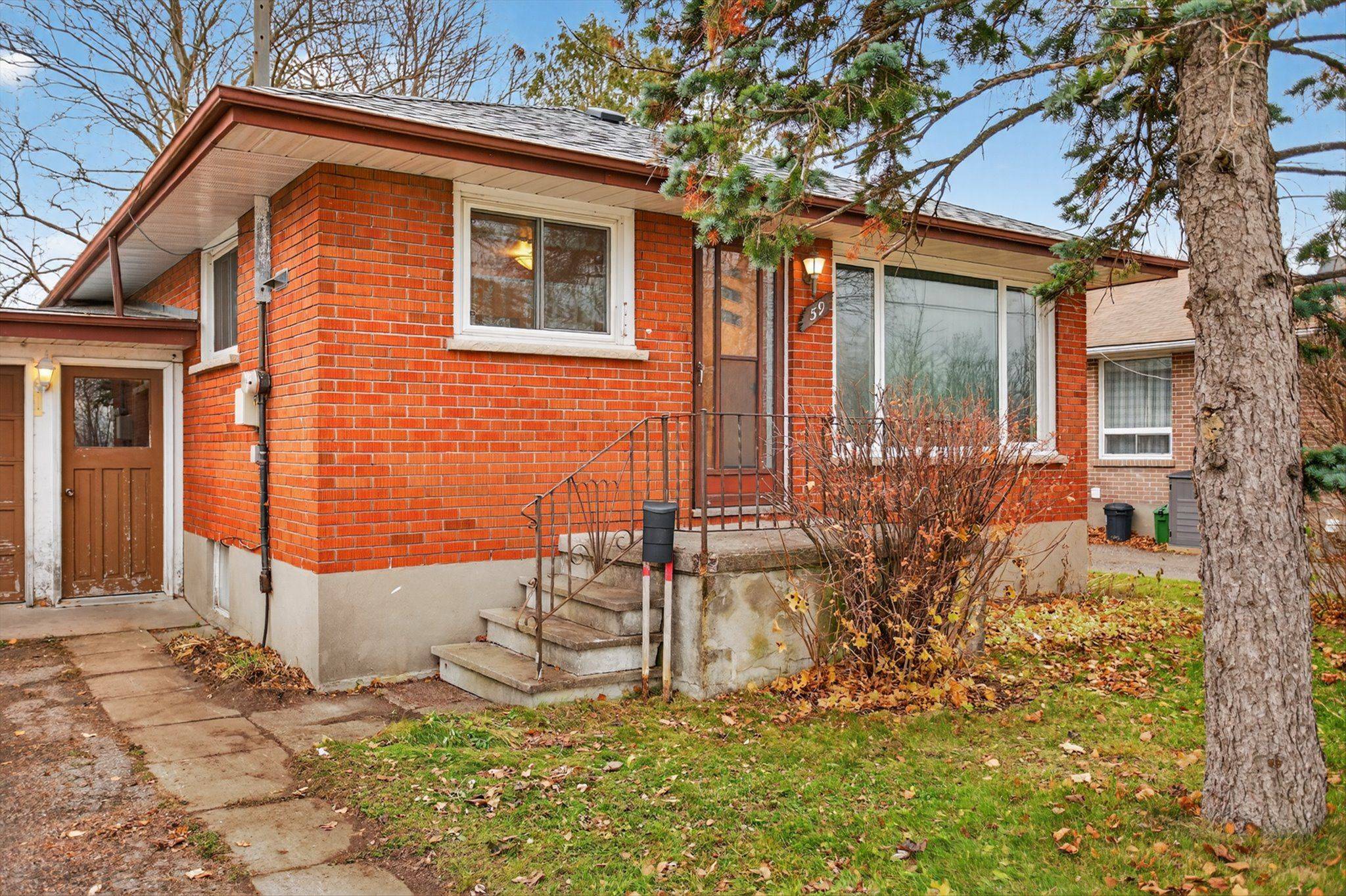 Kawartha Lakes, ON K9V 1K6,59 Colborne ST E