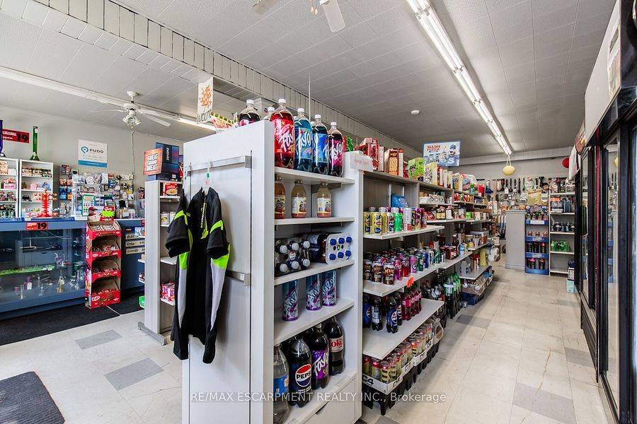 Hamilton, ON L8K 1X7,2340 King ST E