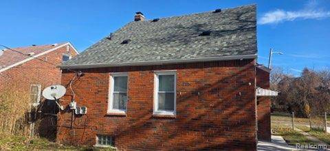 Detroit, MI 48224,5057 University PL